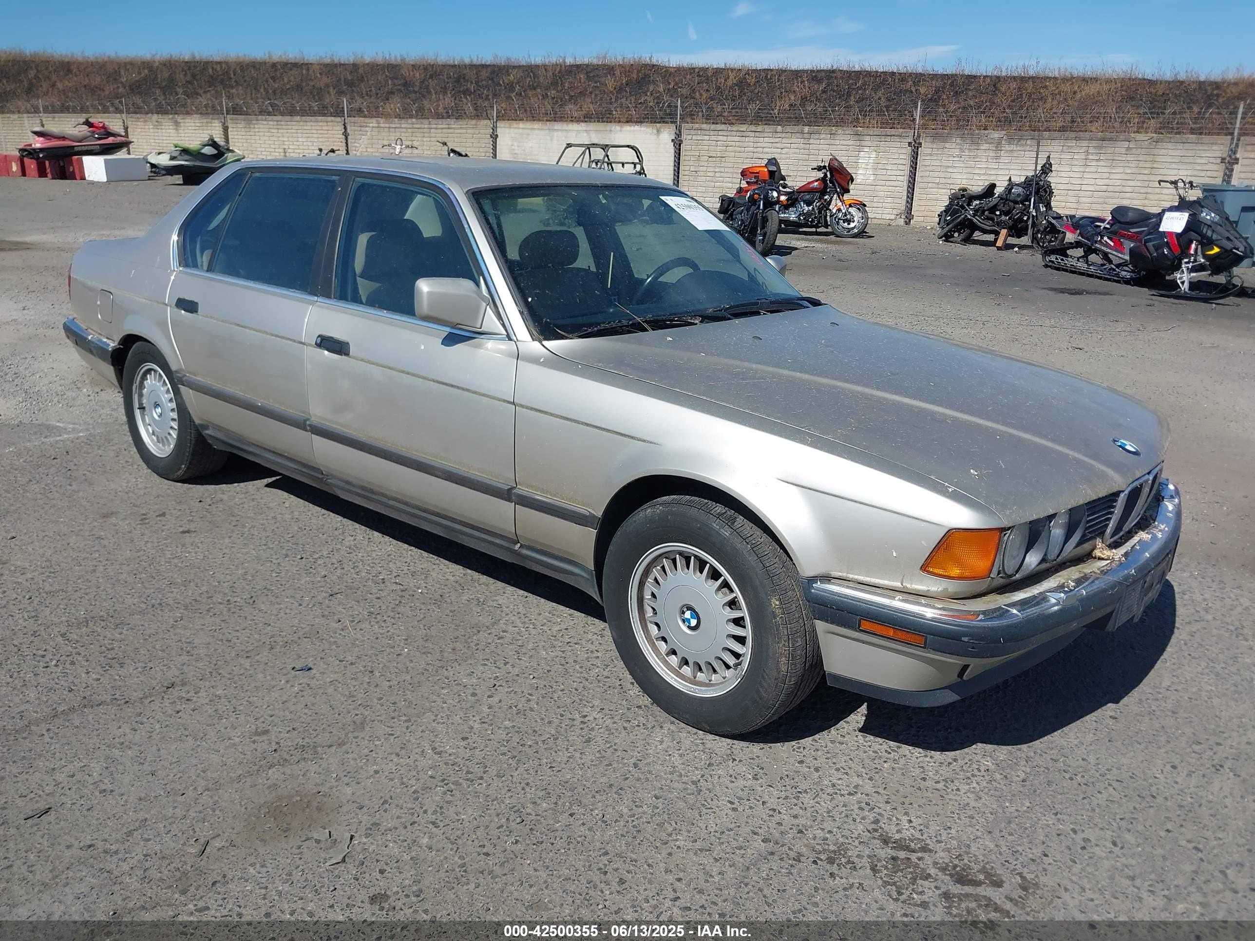 1990 BMW 7 Series, VIN WBAGC4319LDC26553 — Front end