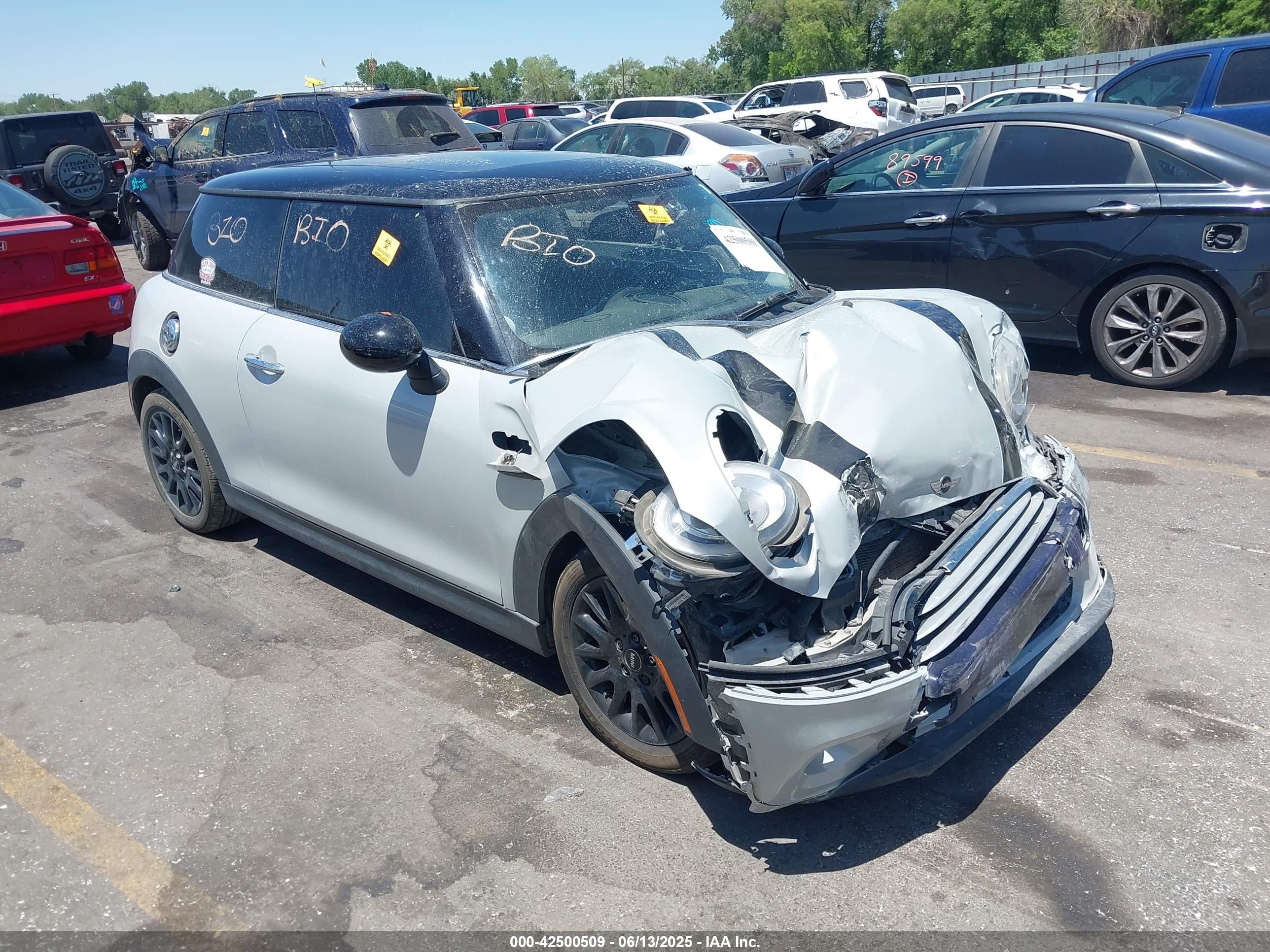 2015 MINI Hardtop, VIN WMWXM5C51FT937824 — Biohazard / chemical