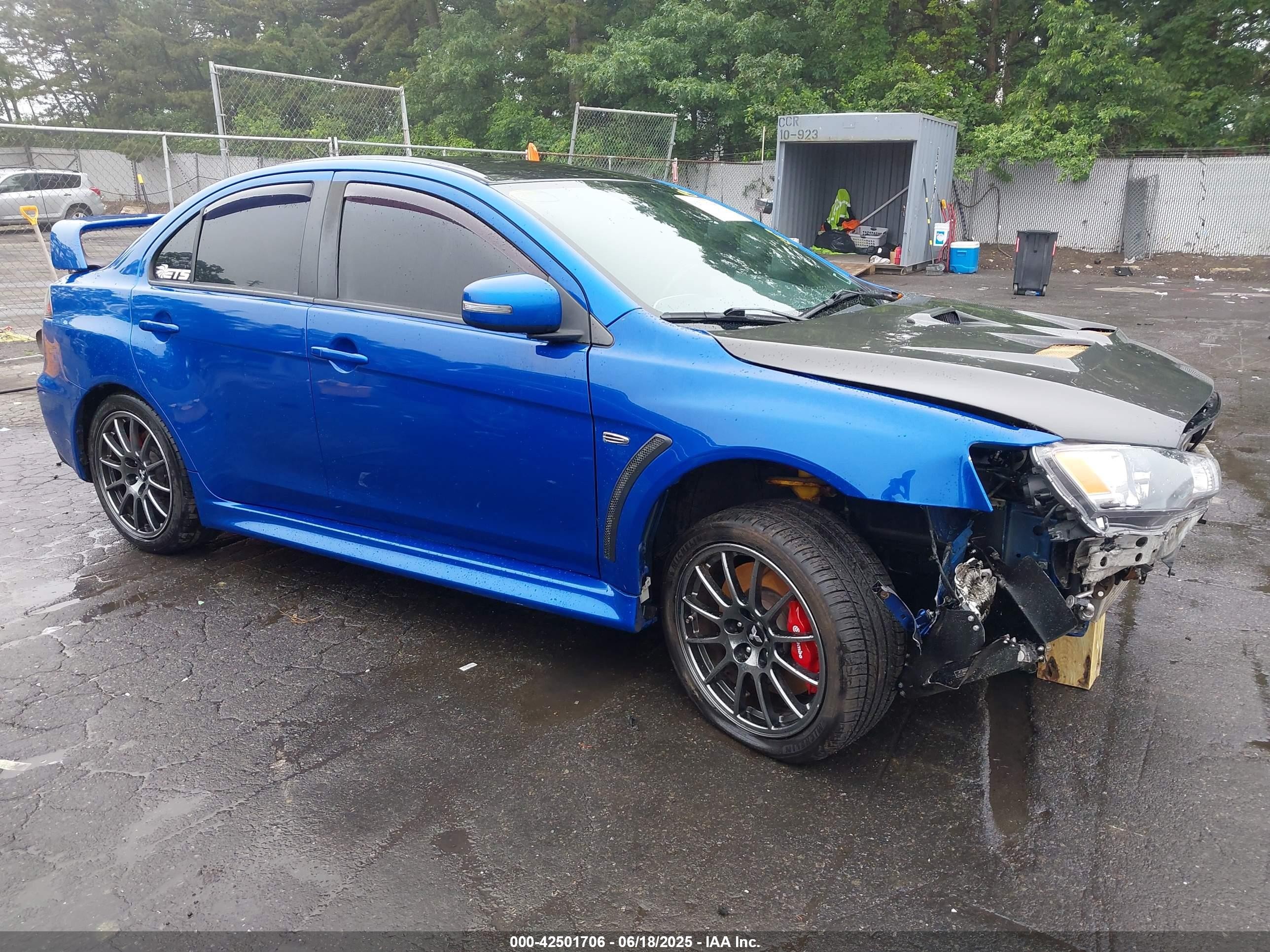 2015 Mitsubishi Lancer Evolution Final Edition, VIN JA32W7FV2FU028160 — Front end