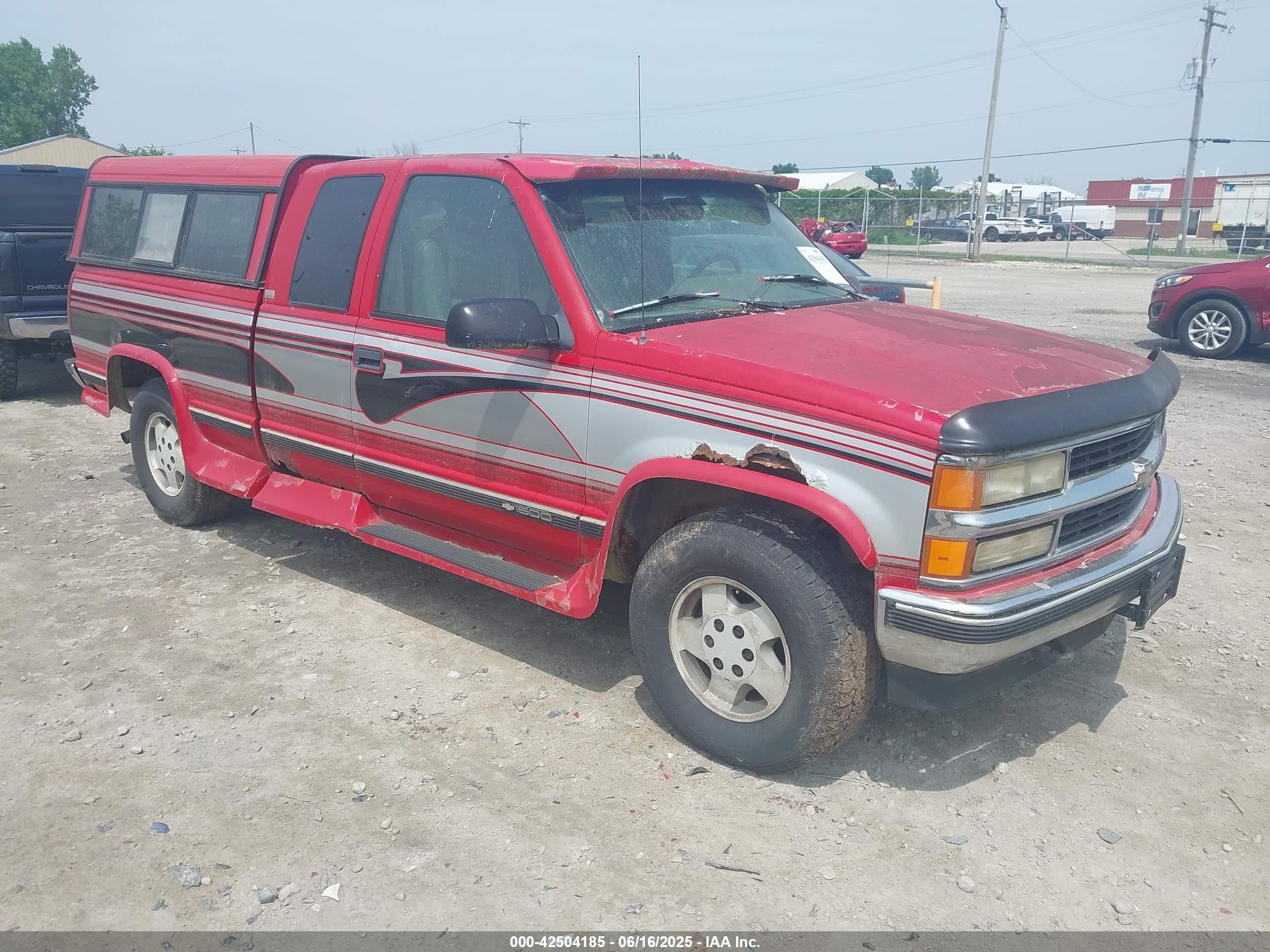 1995 Chevrolet K1500, VIN 2GBEK19K6S1167162 — Mechanical