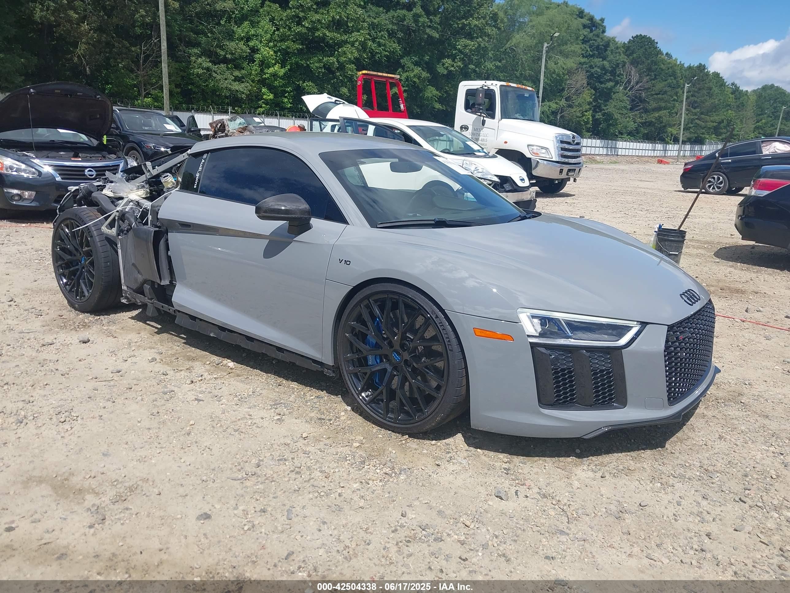 2018 Audi R8 V10 plus, VIN WUAKBAFX9J7900159 — Rear end