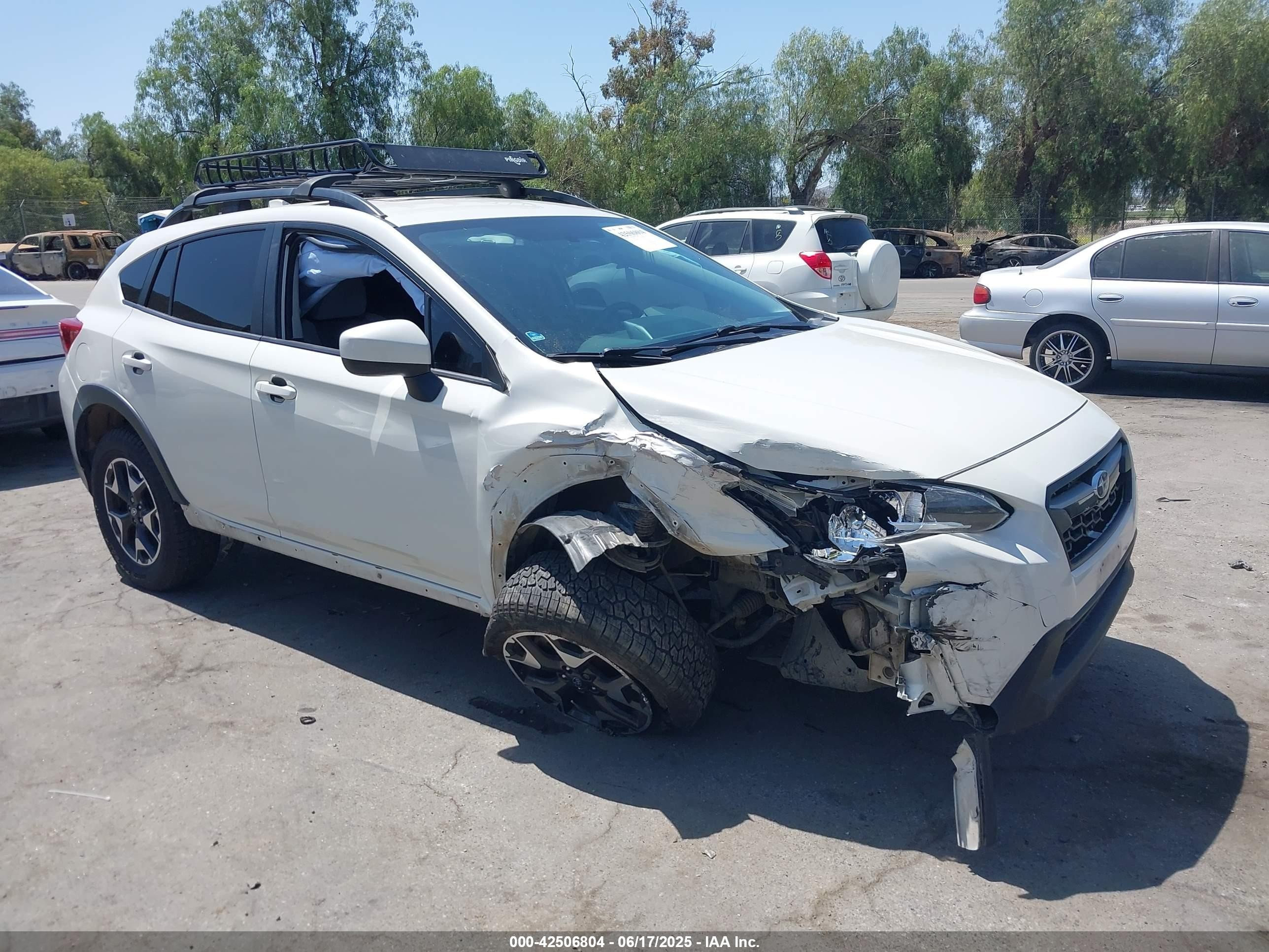 2019 Subaru Crosstrek Premium, VIN JF2GTACC8K8308895 — Side