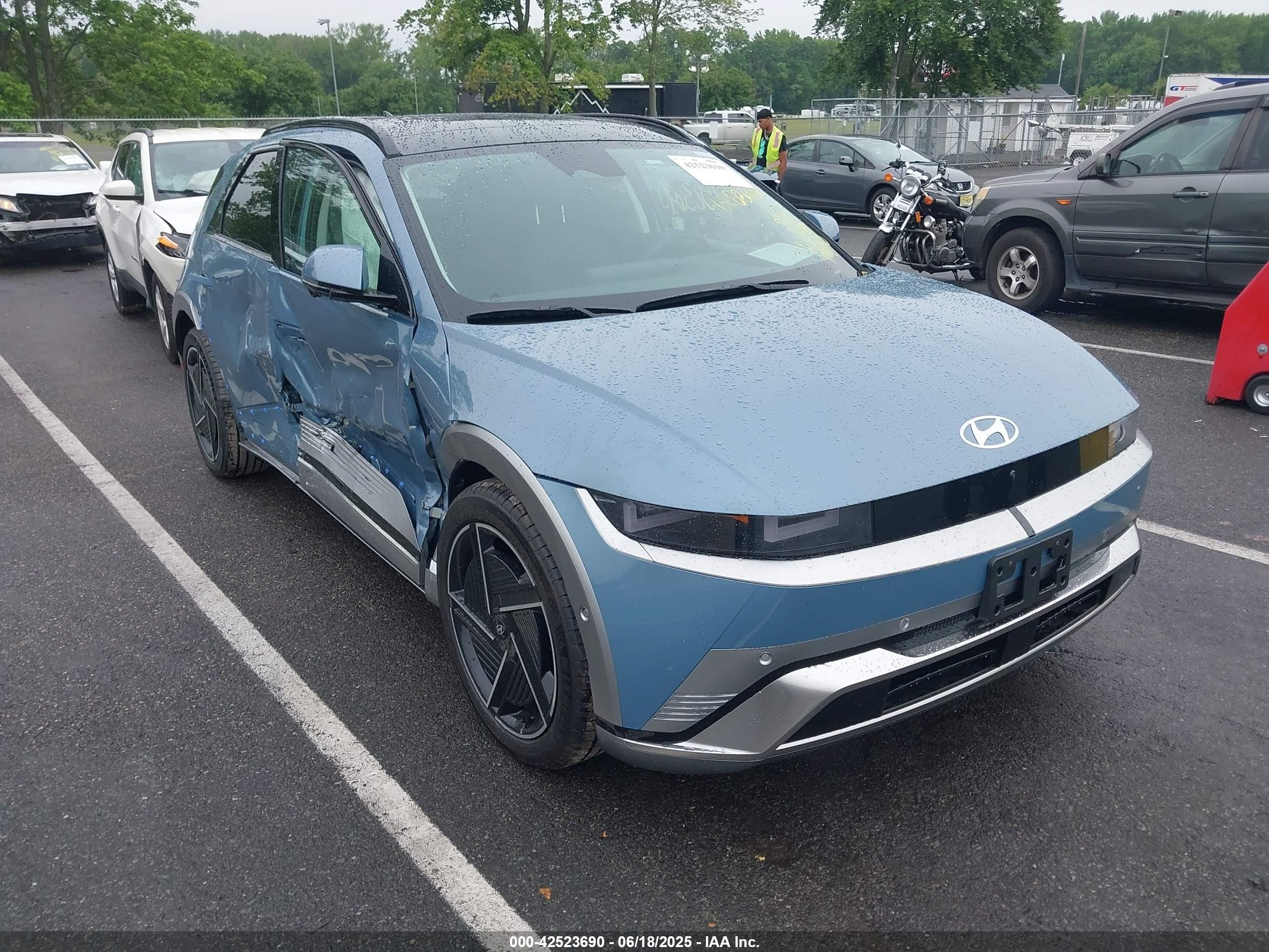 2025 Hyundai Ioniq 5 Limited, VIN 7YAKRDDC6SY020907 — Side