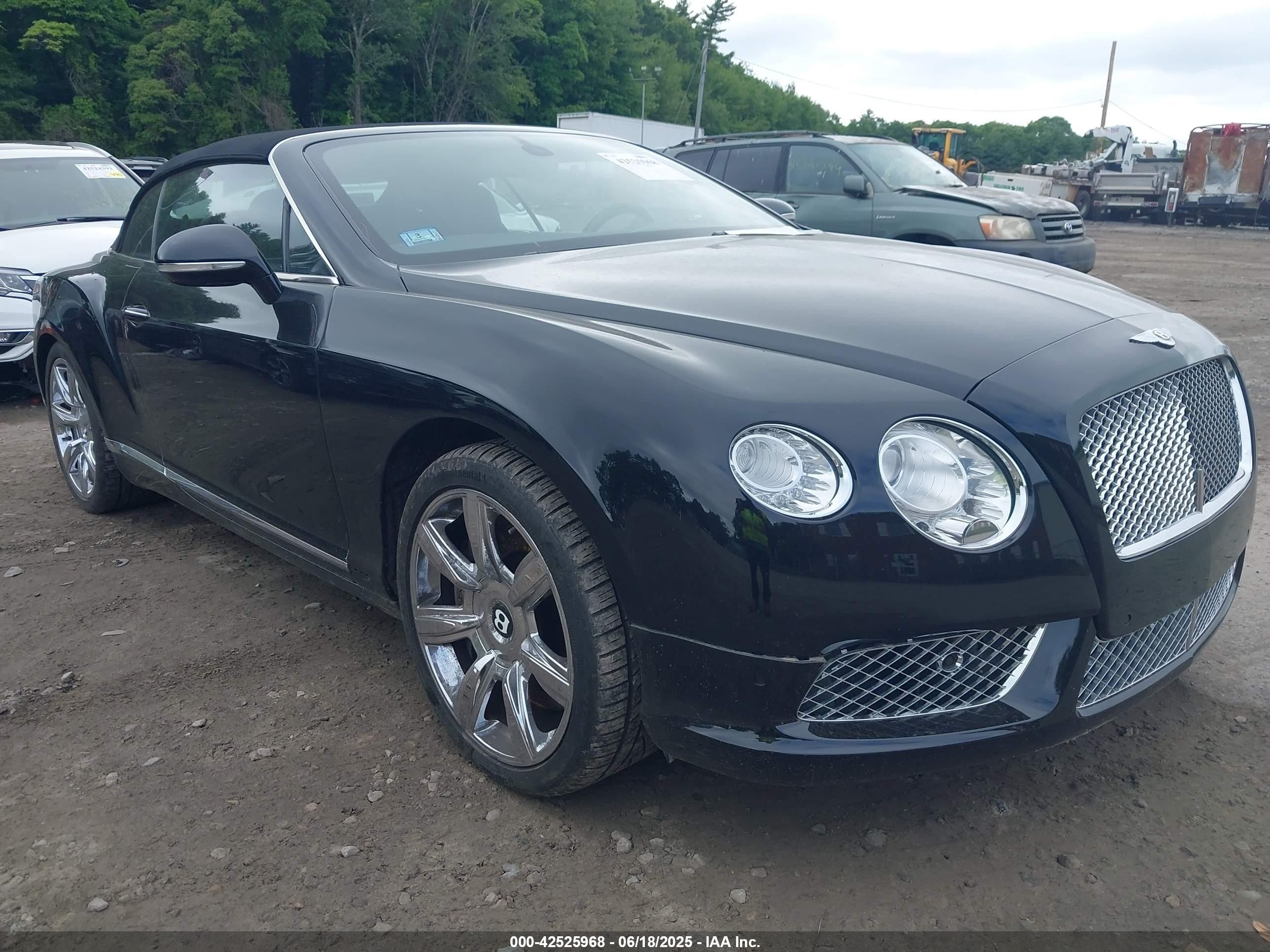 2012 Bentley Continental GT, VIN SCBGR3ZA1CC075068 — Rear end