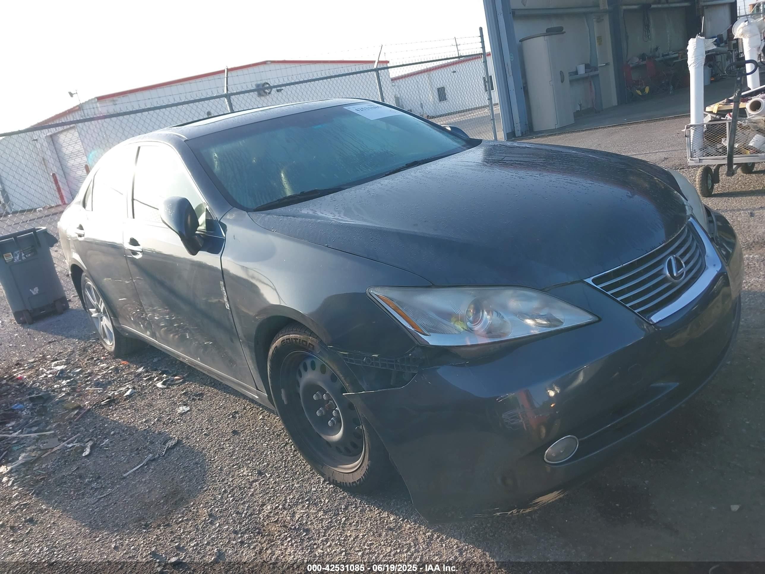 2009 Lexus ES 330, VIN JTHBJ46G492276778 — Фото с аукциона