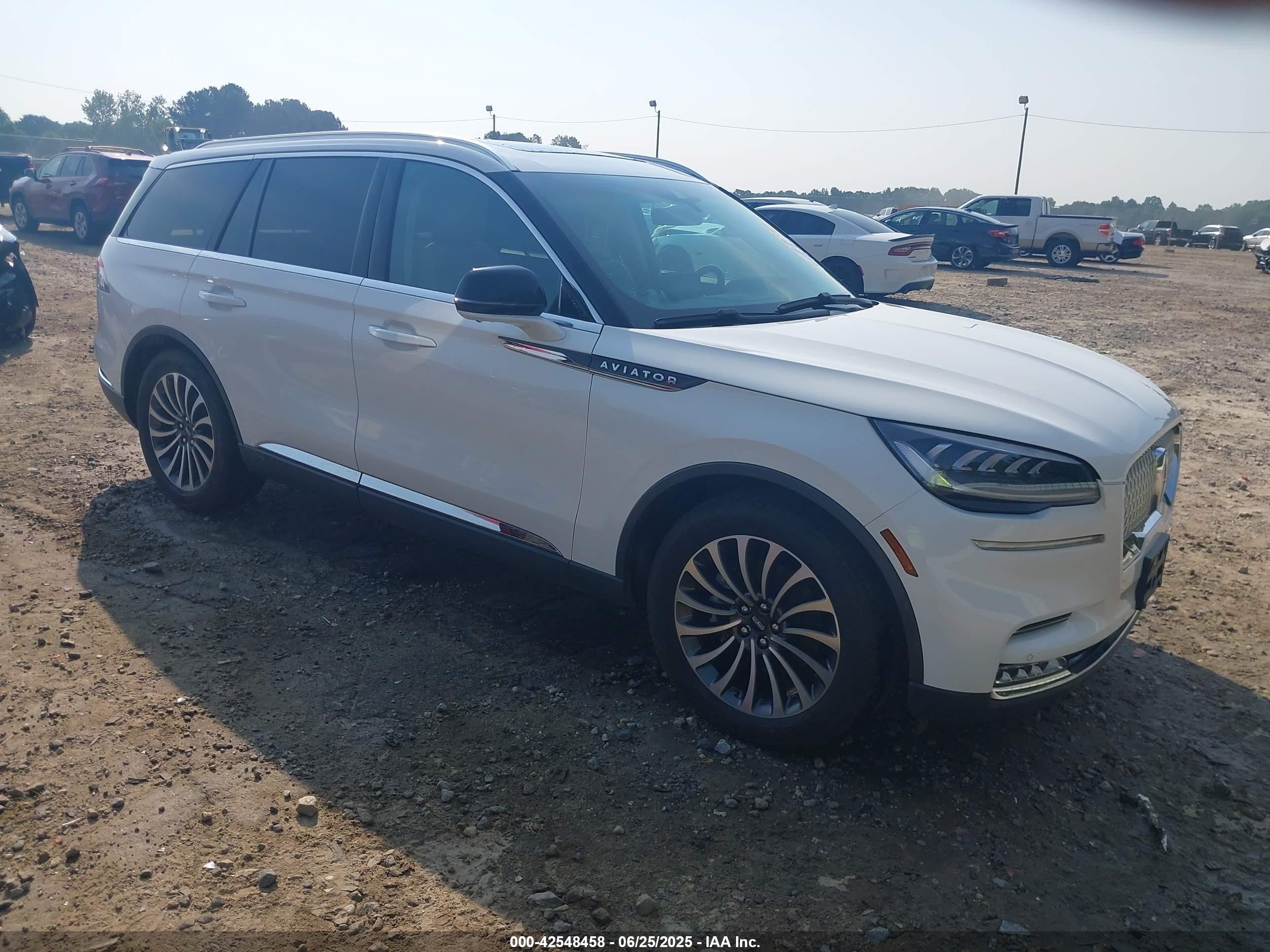 2021 Lincoln Aviator Reserve, VIN 5LM5J7WC2MGL01985 — Fresh water flood