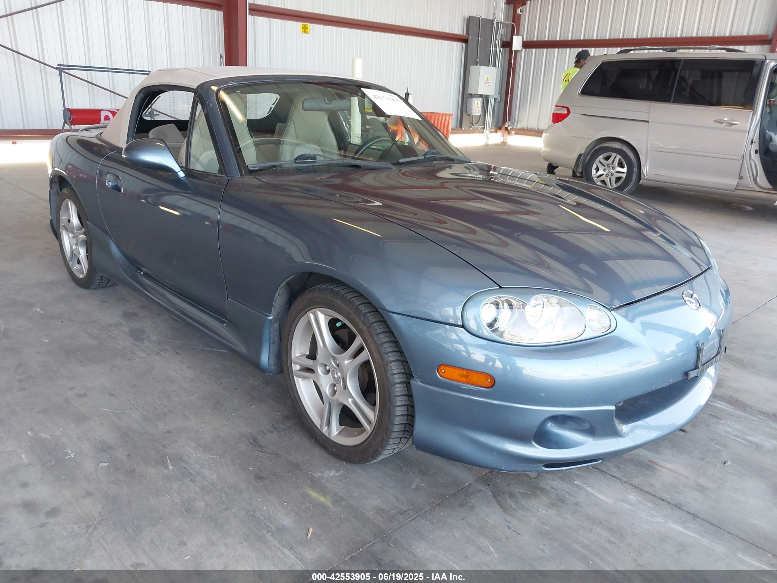 2005 Mazda MX-5 Miata LS, VIN JM1NB353350412960 — Rear end