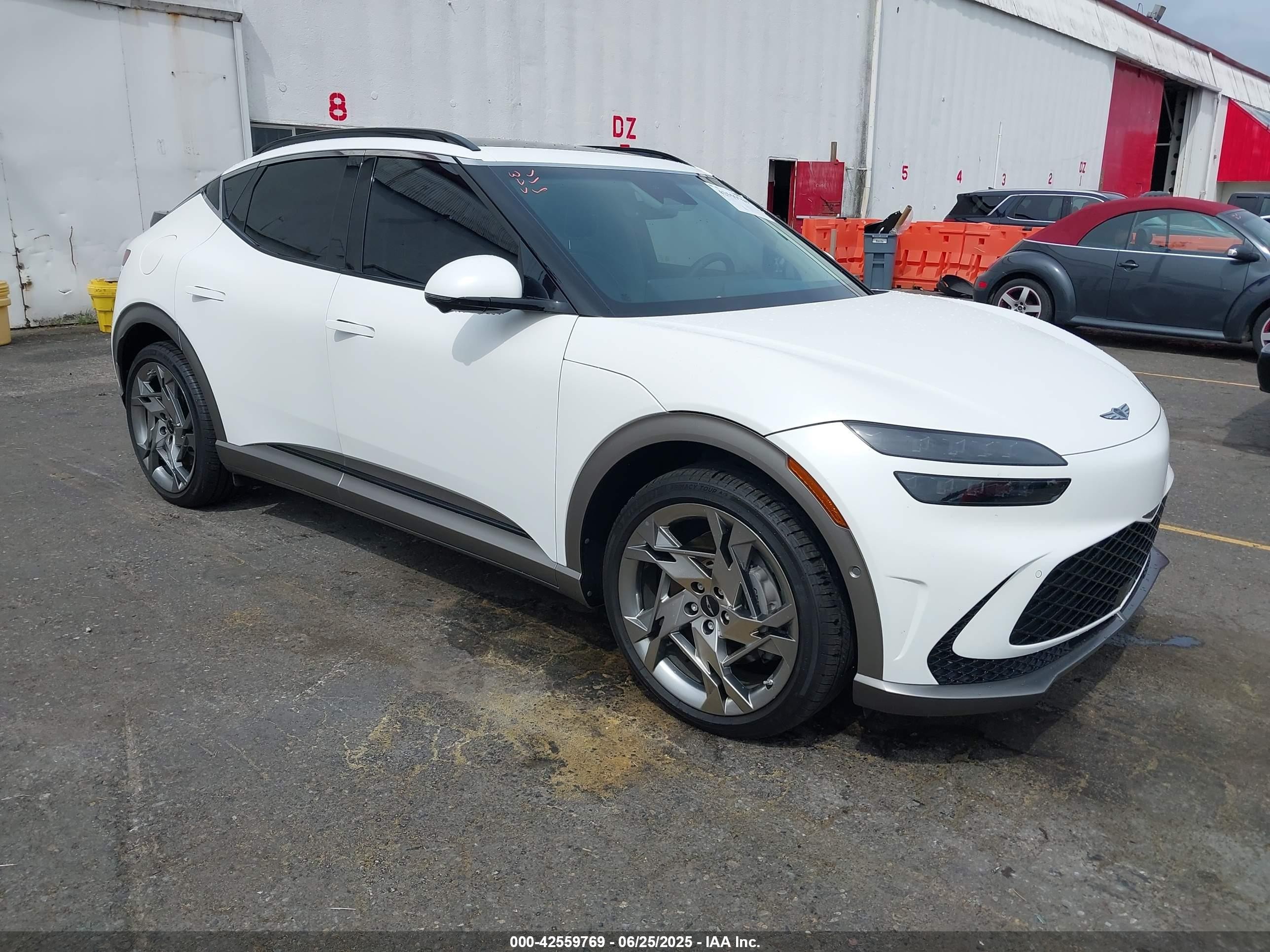 2023 Genesis GV60 Performance, VIN KMUKEDTB7PU011642 — Front end