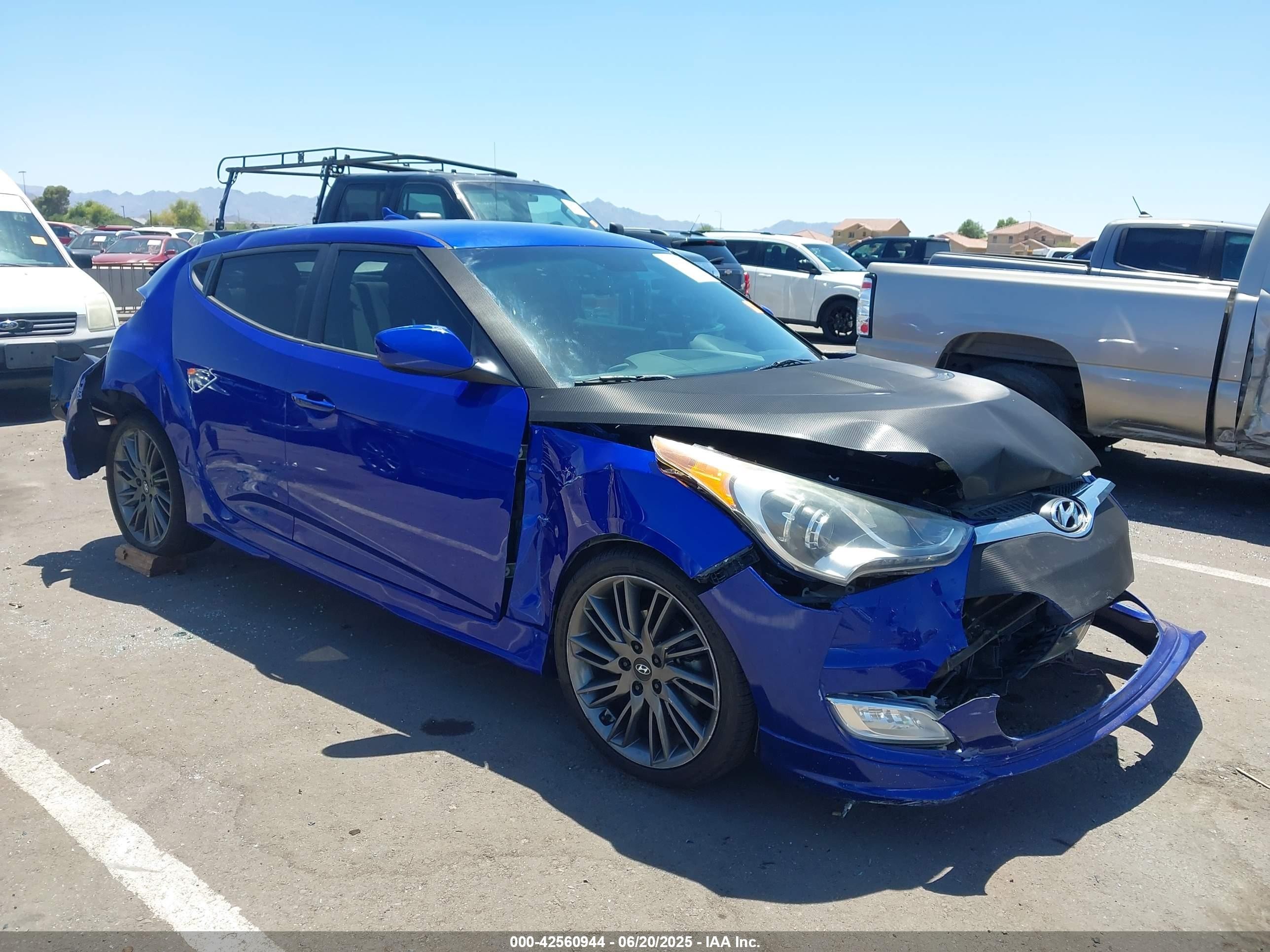 2013 Hyundai Veloster w/Gray Int, VIN KMHTC6AD3DU134956 — All over