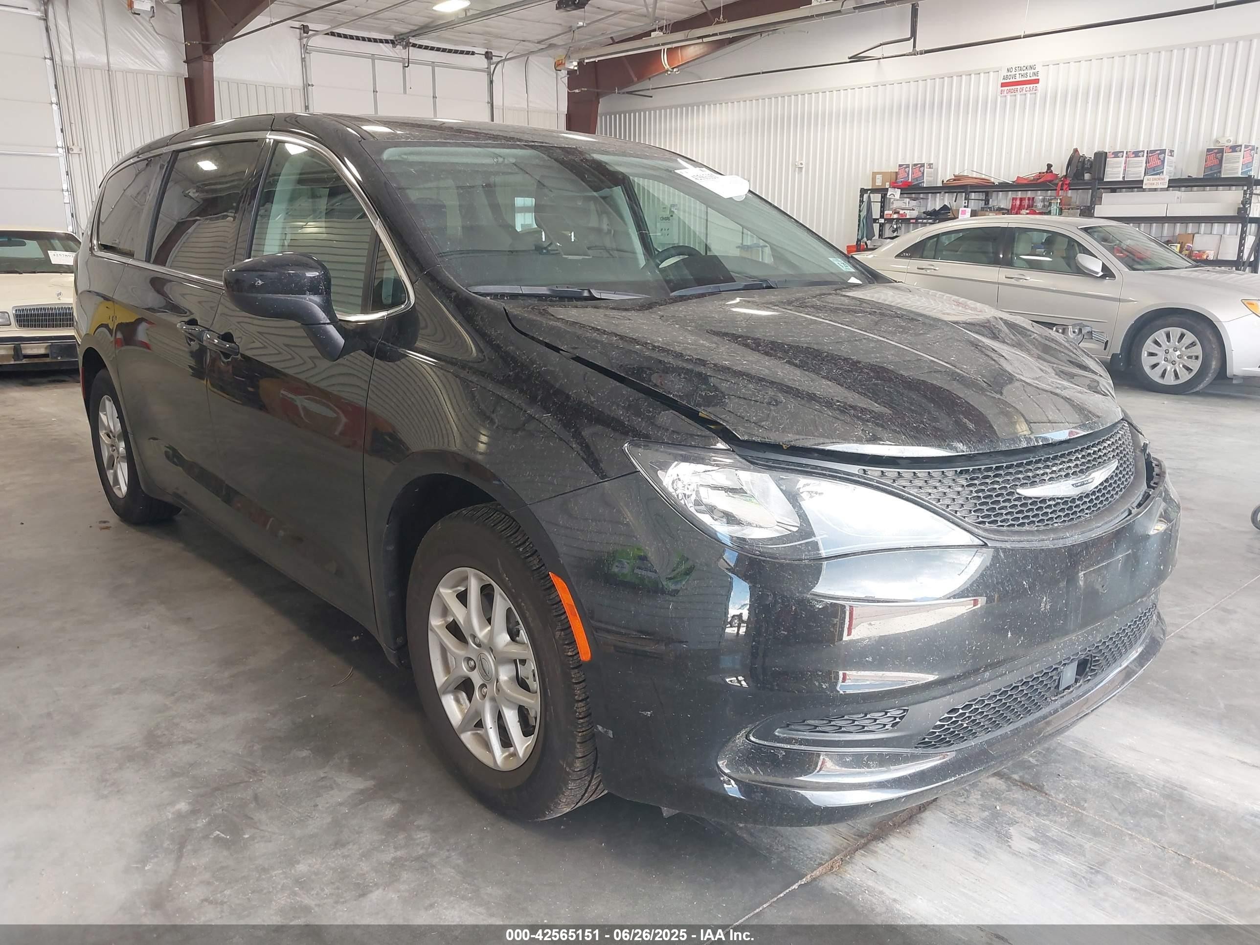 2024 Chrysler Voyager LX, VIN 2C4RC1CG3RR171745 — Front end