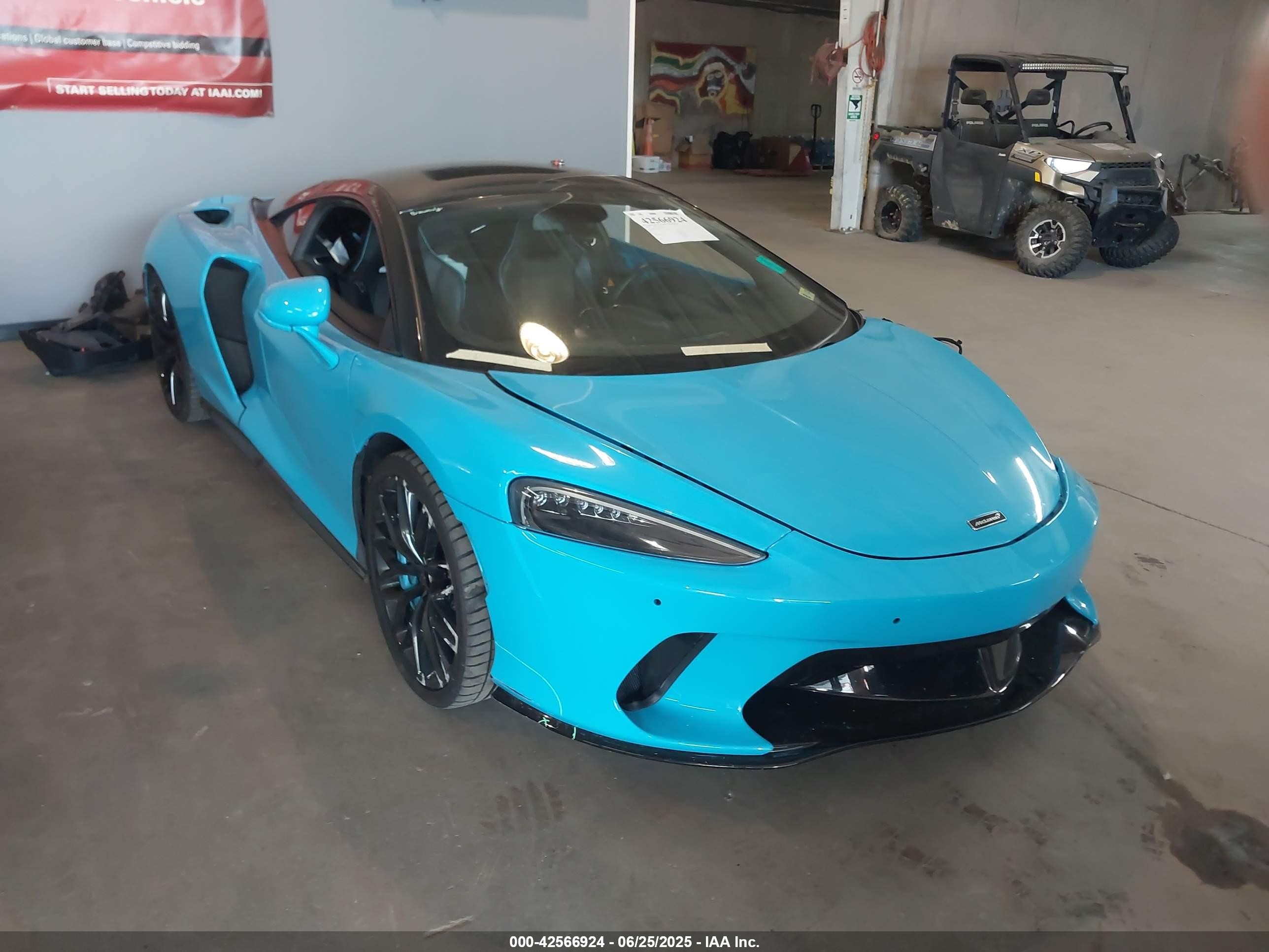 2023 McLaren GT, VIN SBM22GCA4PW002624 — Side