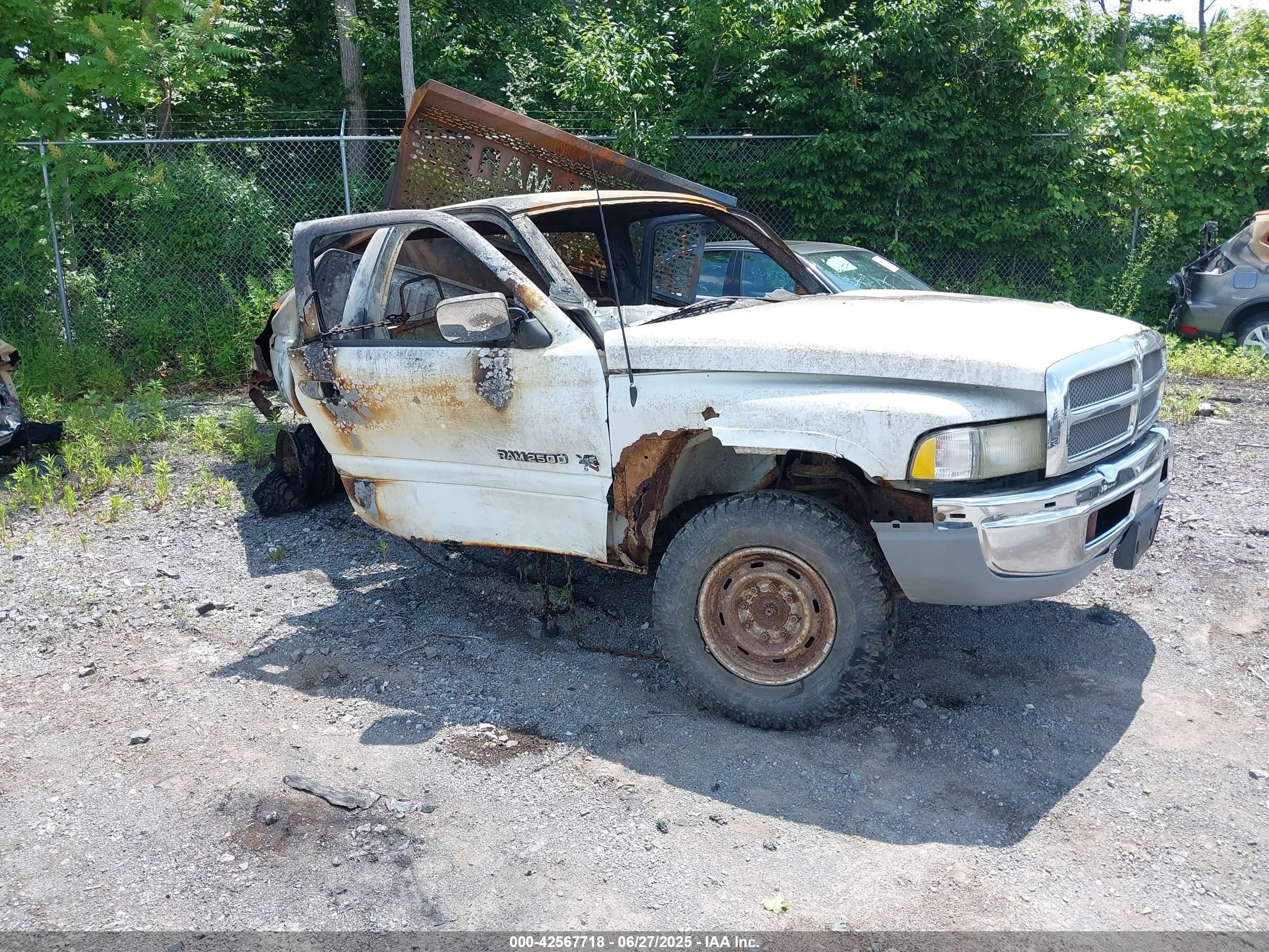 1996 Dodge RAM, VIN 1B7JF26Y3TS709428 — Пожар