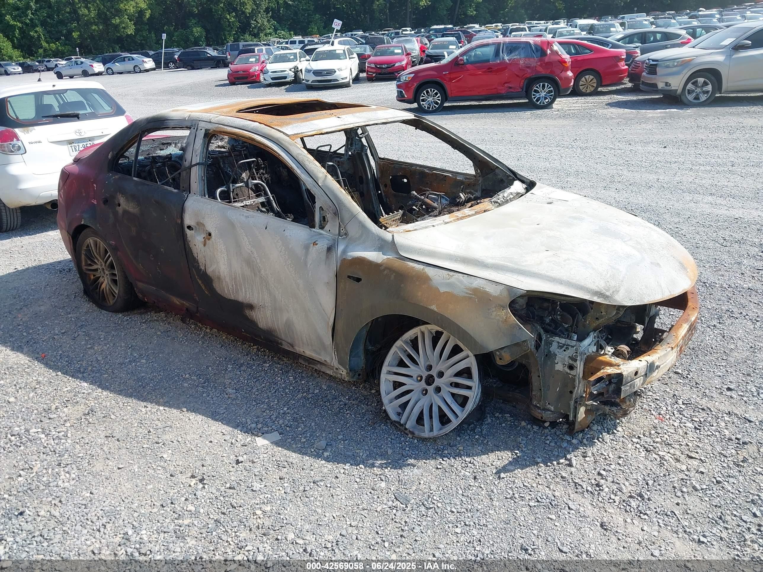 2011 Suzuki Kizashi GTS Sport, VIN JS2RF9A68B6110488 — Burn