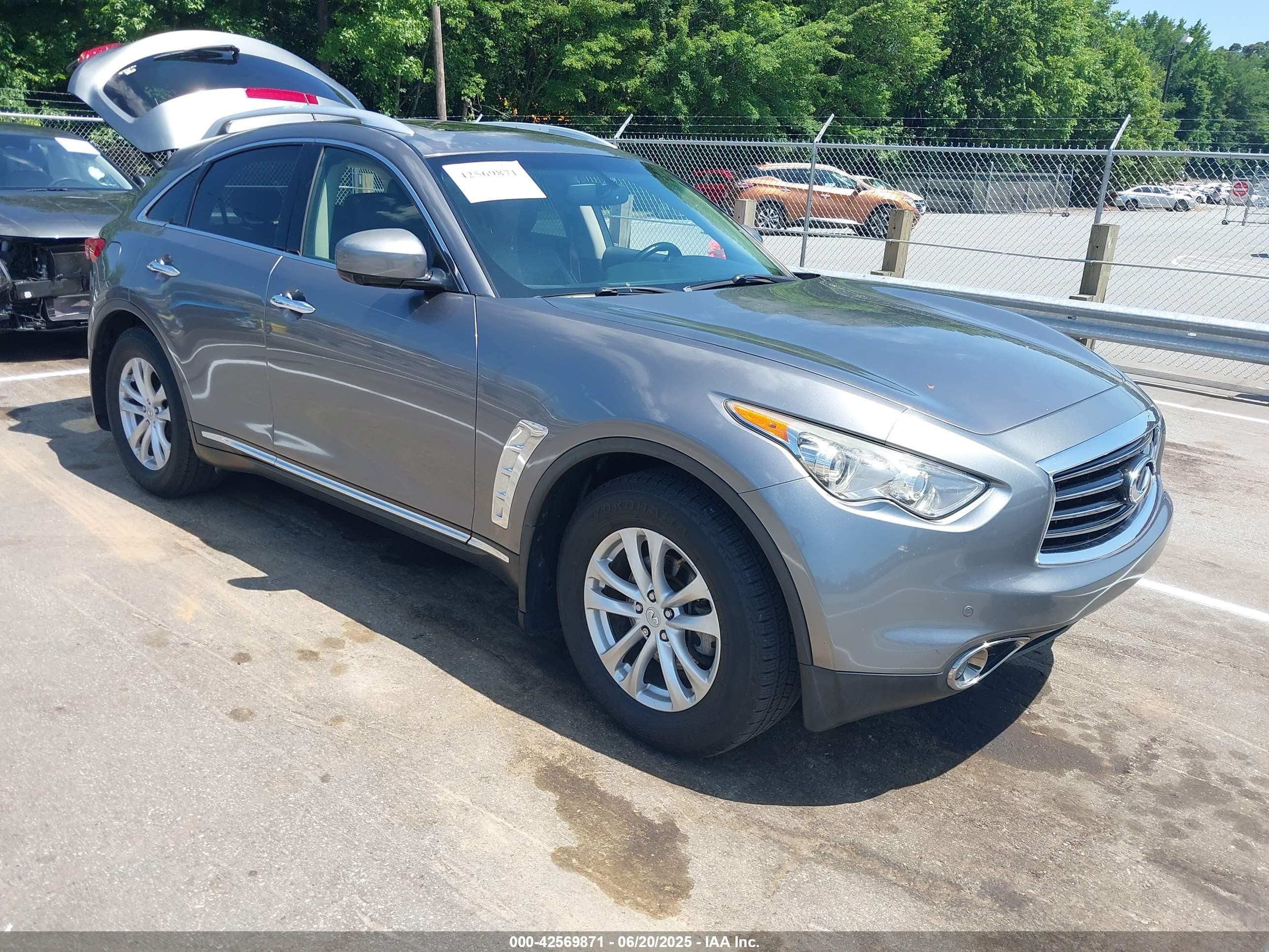 2013 Infiniti FX, VIN JN8CS1MU1DM140989 — Fresh water flood