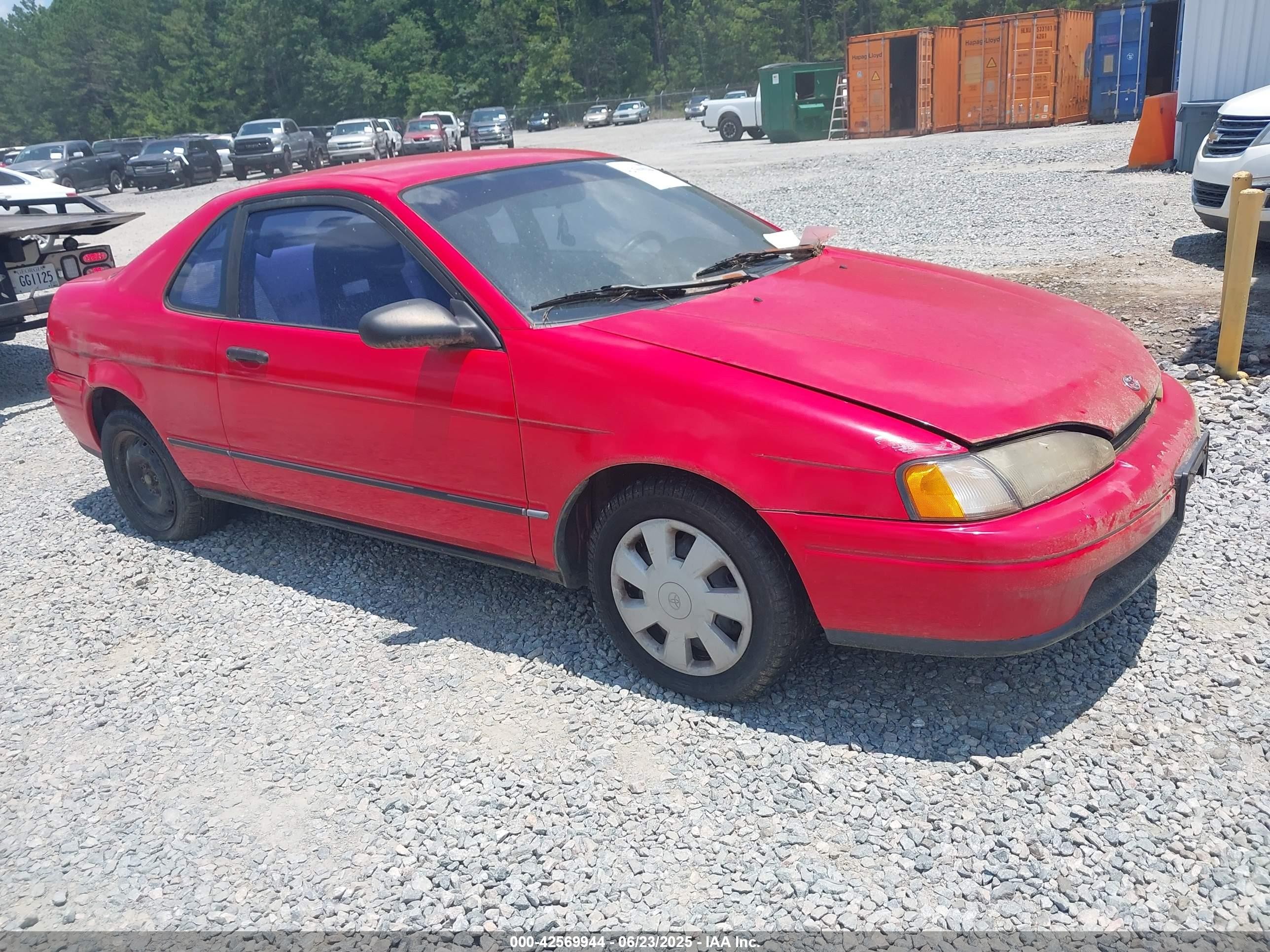 1992 Toyota Paseo, VIN JT2EL45F2N0028173 — Front end