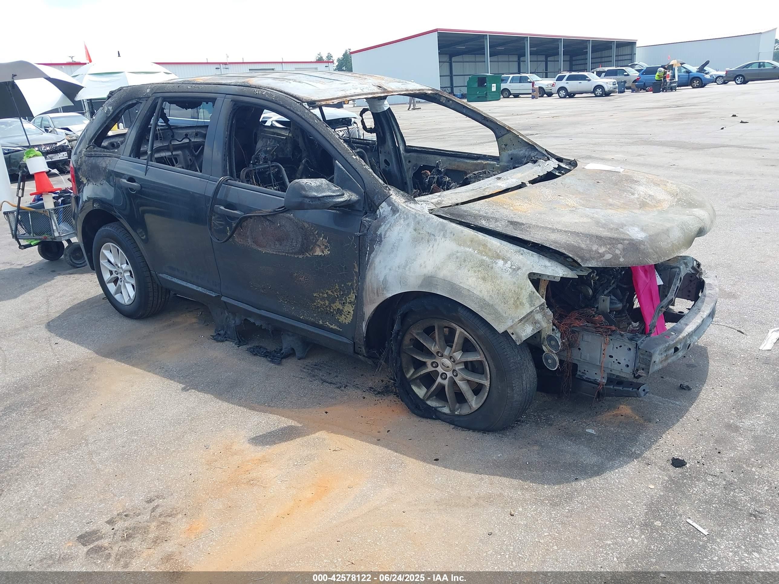 2013 Ford Edge SE, VIN 2FMDK3GC6DBB47307 — Burn