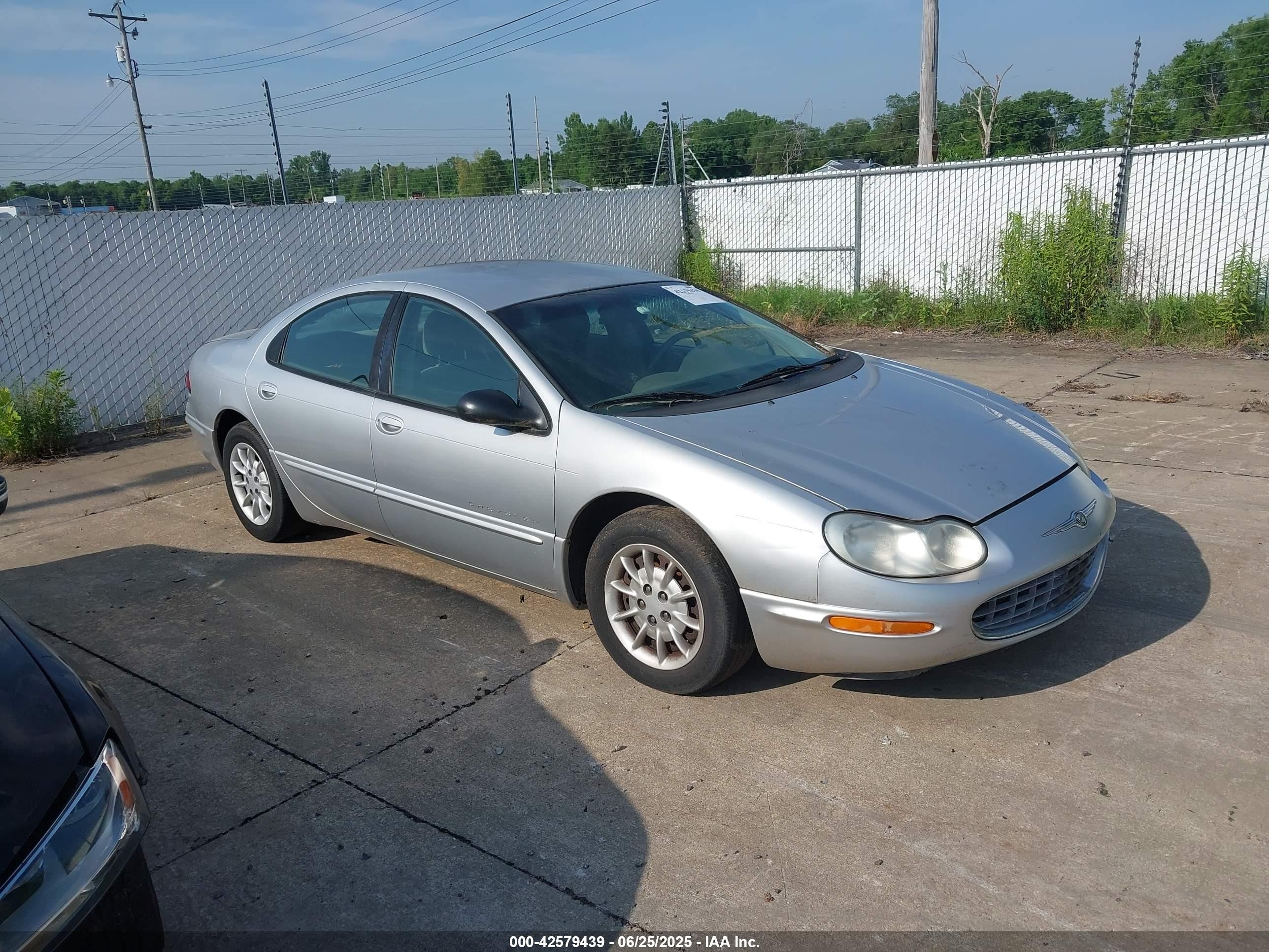 2001 Chrysler Concorde LX, VIN 2C3HD46R21H652186 — Rear end
