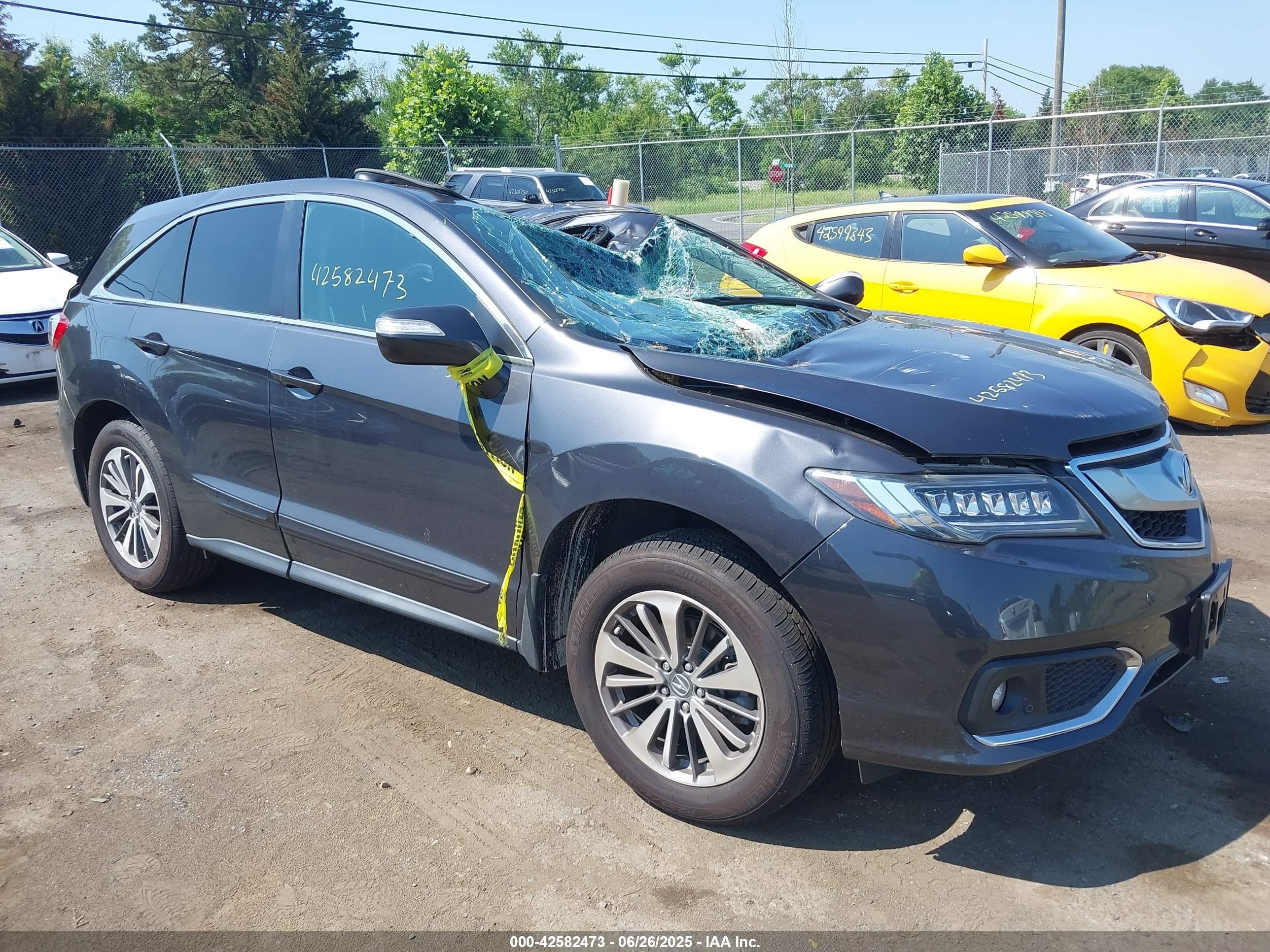2016 Acura RDX Advance, VIN 5J8TB4H78GL012388 — Стихия