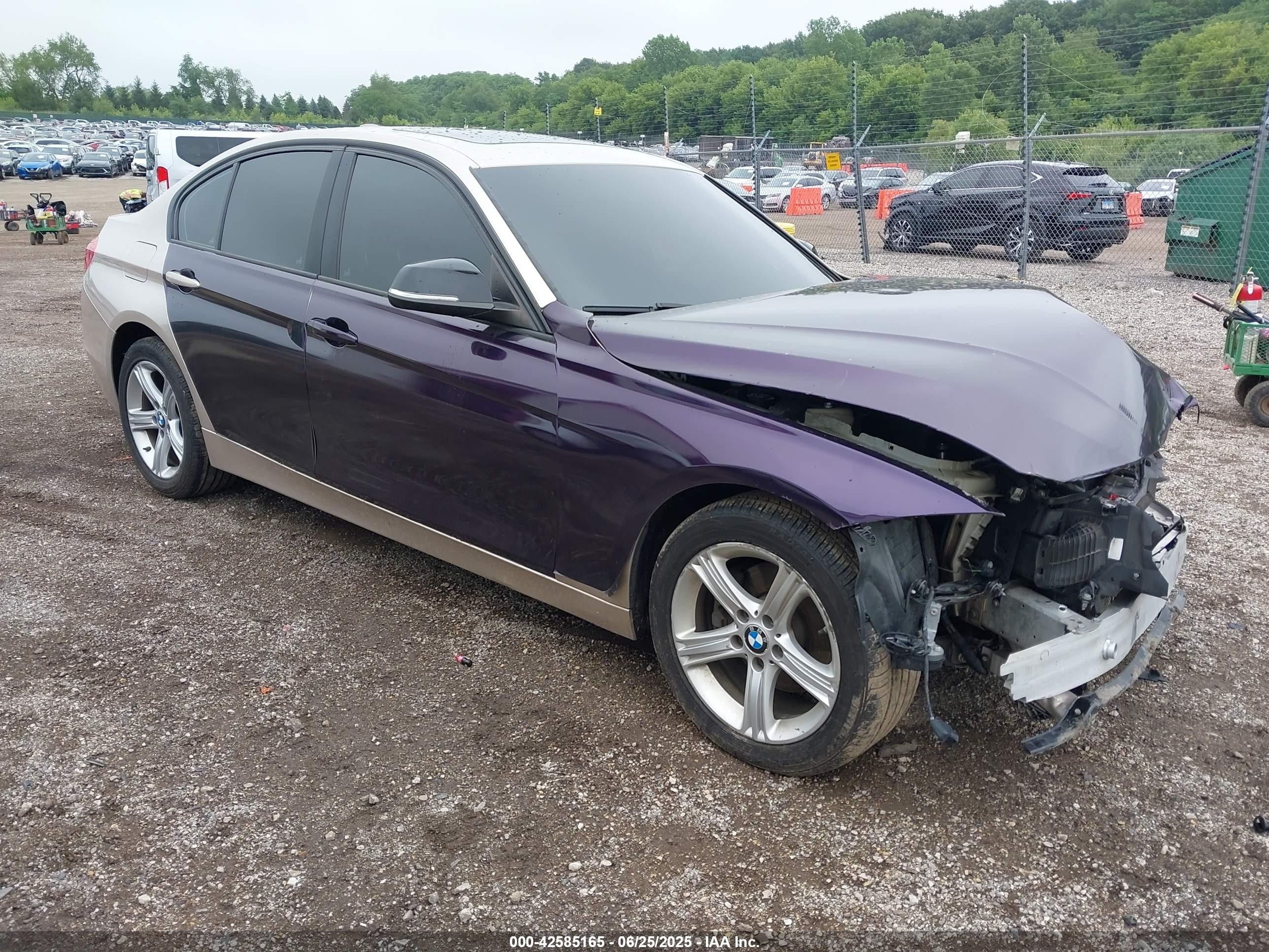 2014 BMW 3 Series 320i xDrive, VIN WBA3C3C55EP661399 — Front end