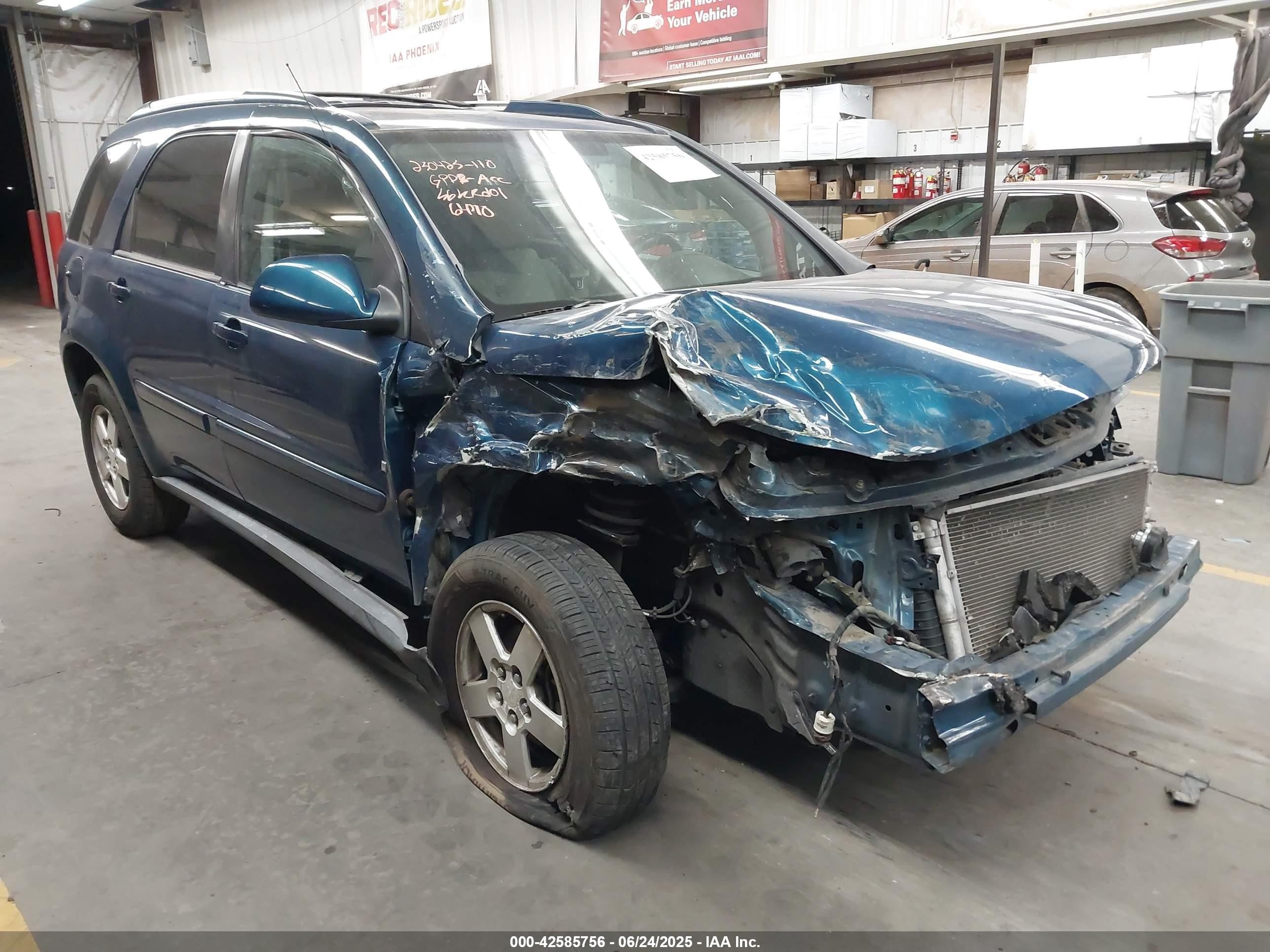 2006 Chevrolet Equinox LT, VIN 2CNDL63FX66096470 — Front end