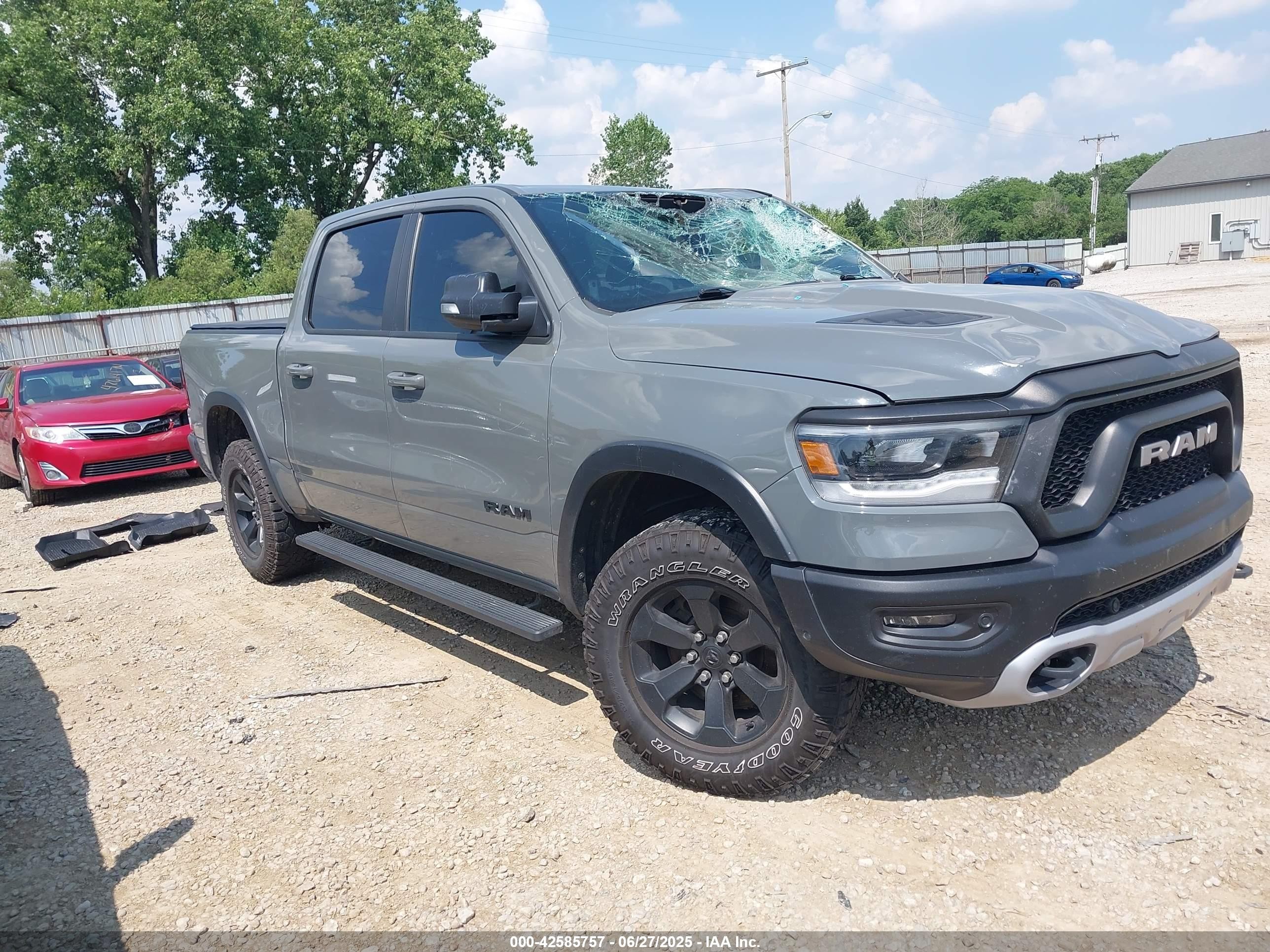 2020 Ram 1500 Rebel, VIN 1C6SRFLM8LN202602 — Стихия