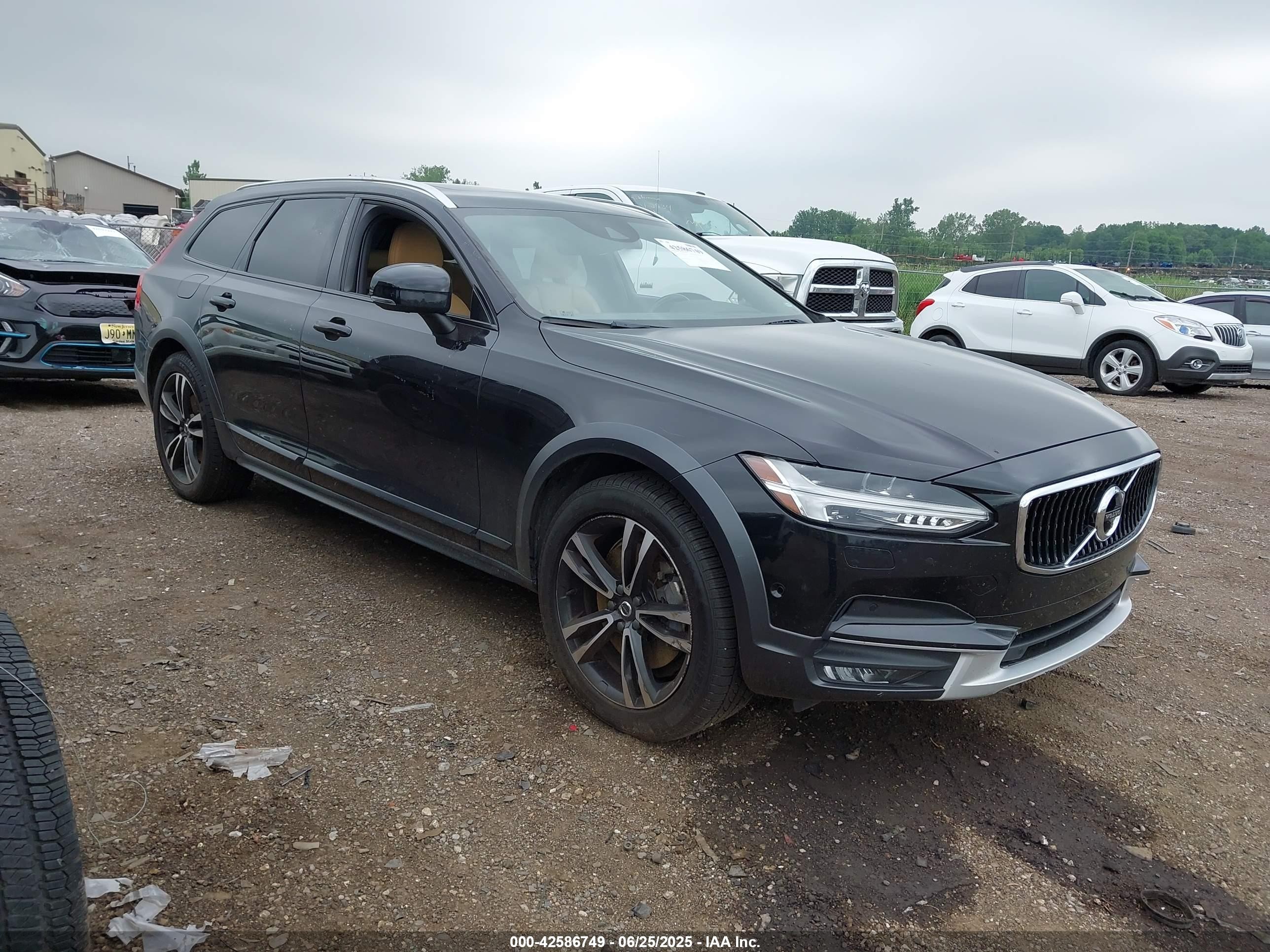 2018 Volvo V90, VIN YV4102NK1J1017408 — Fresh water flood