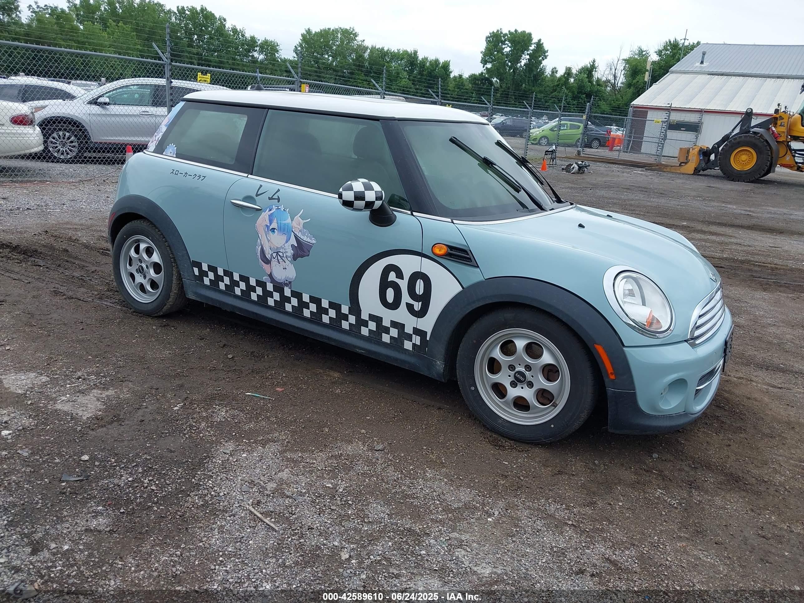 2013 MINI Hardtop, VIN WMWSU3C52DT679678 — Interior fire