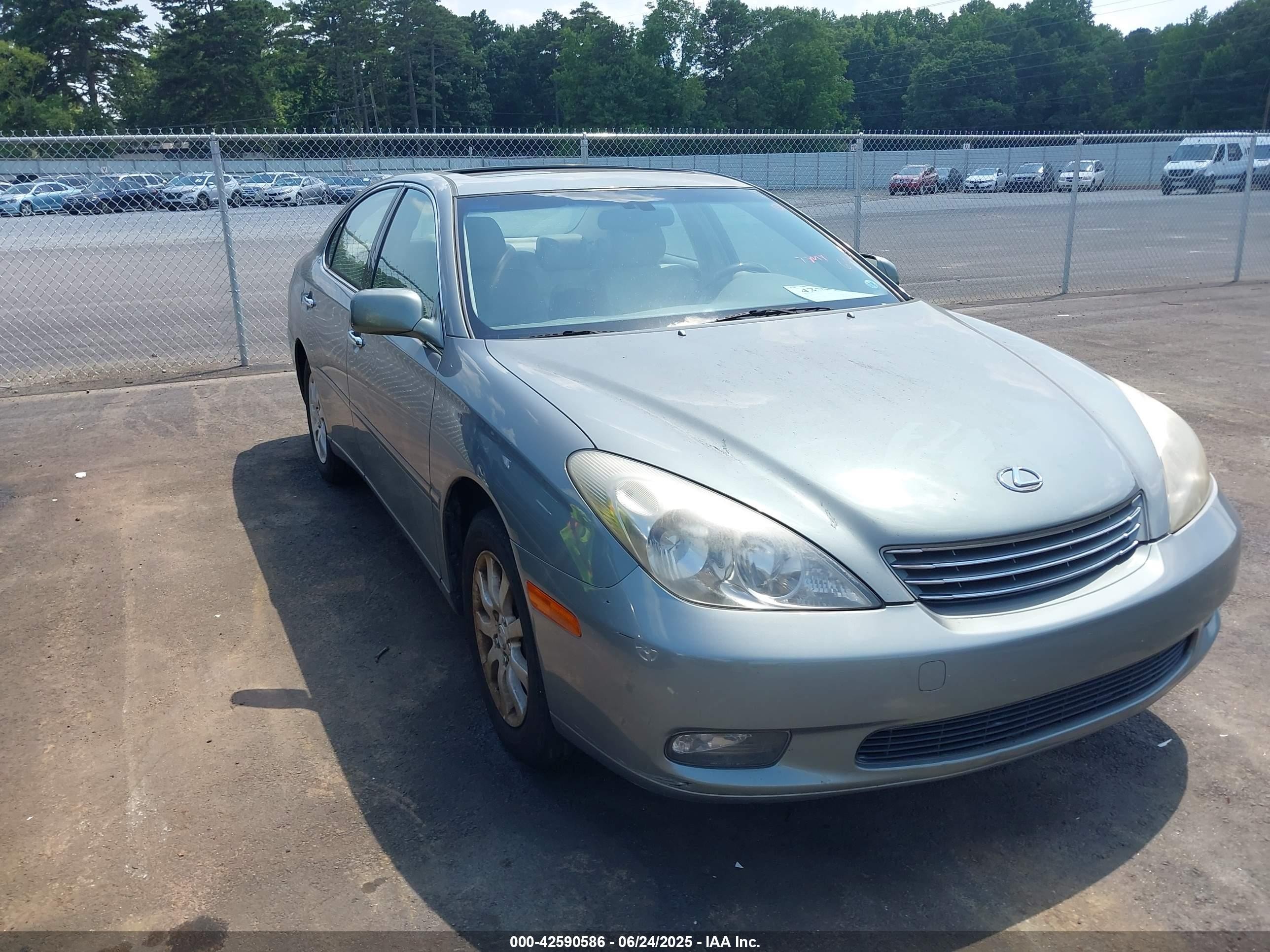 2003 Lexus ES 300, VIN JTHBF30G330106970 — Normal wear