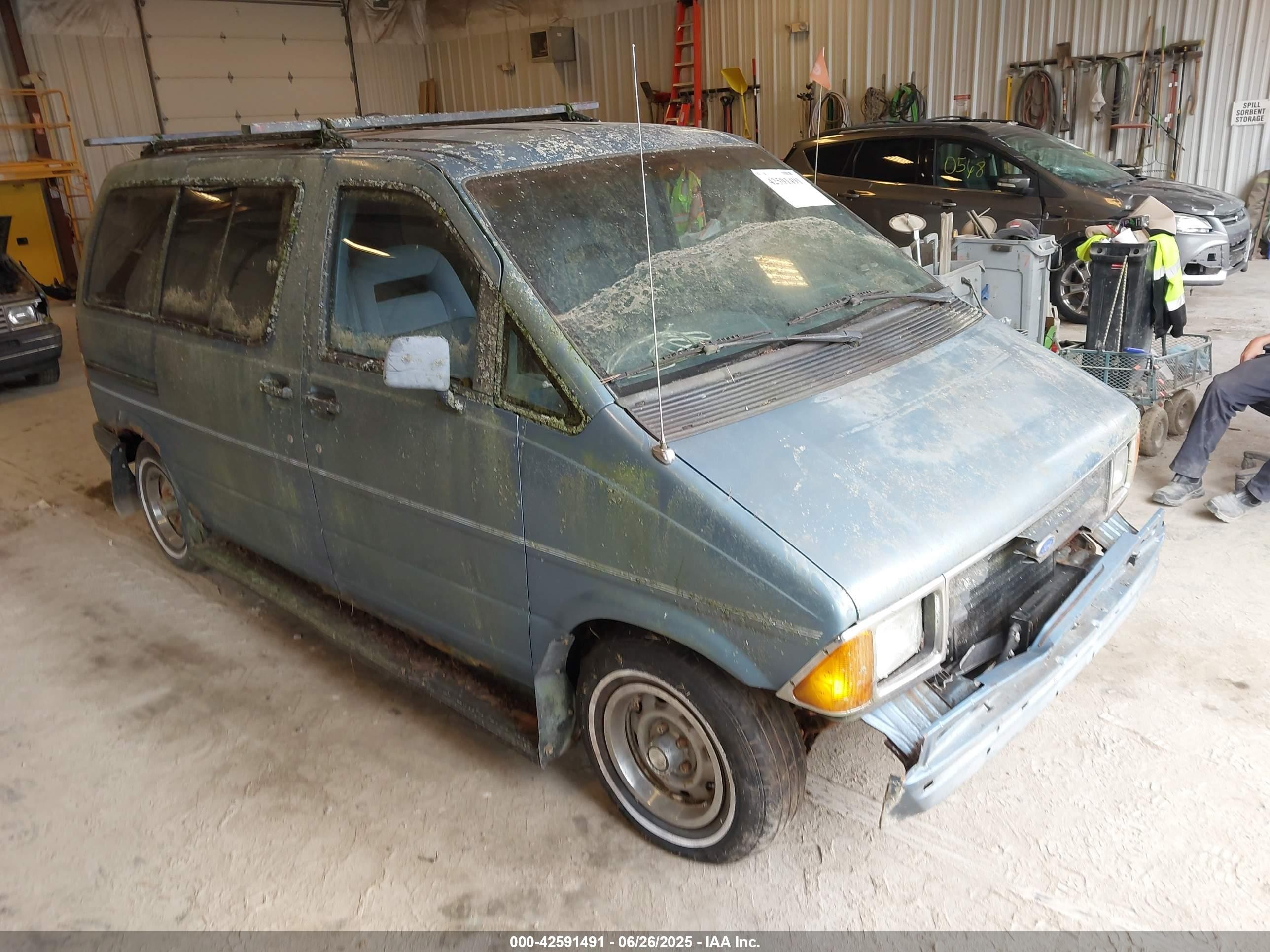 1990 Ford Aerostar, VIN 1FMCA11U9LZB76218 — Mechanical