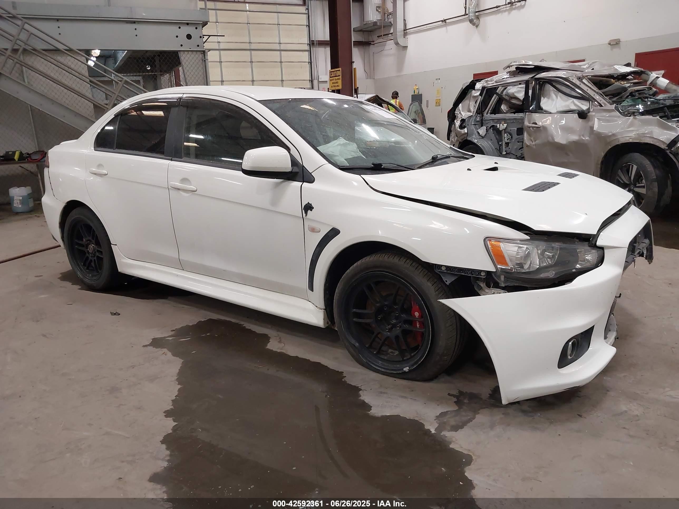 2013 Mitsubishi Lancer Evolution MR, VIN JA32W5FV0DU010032 — Front end