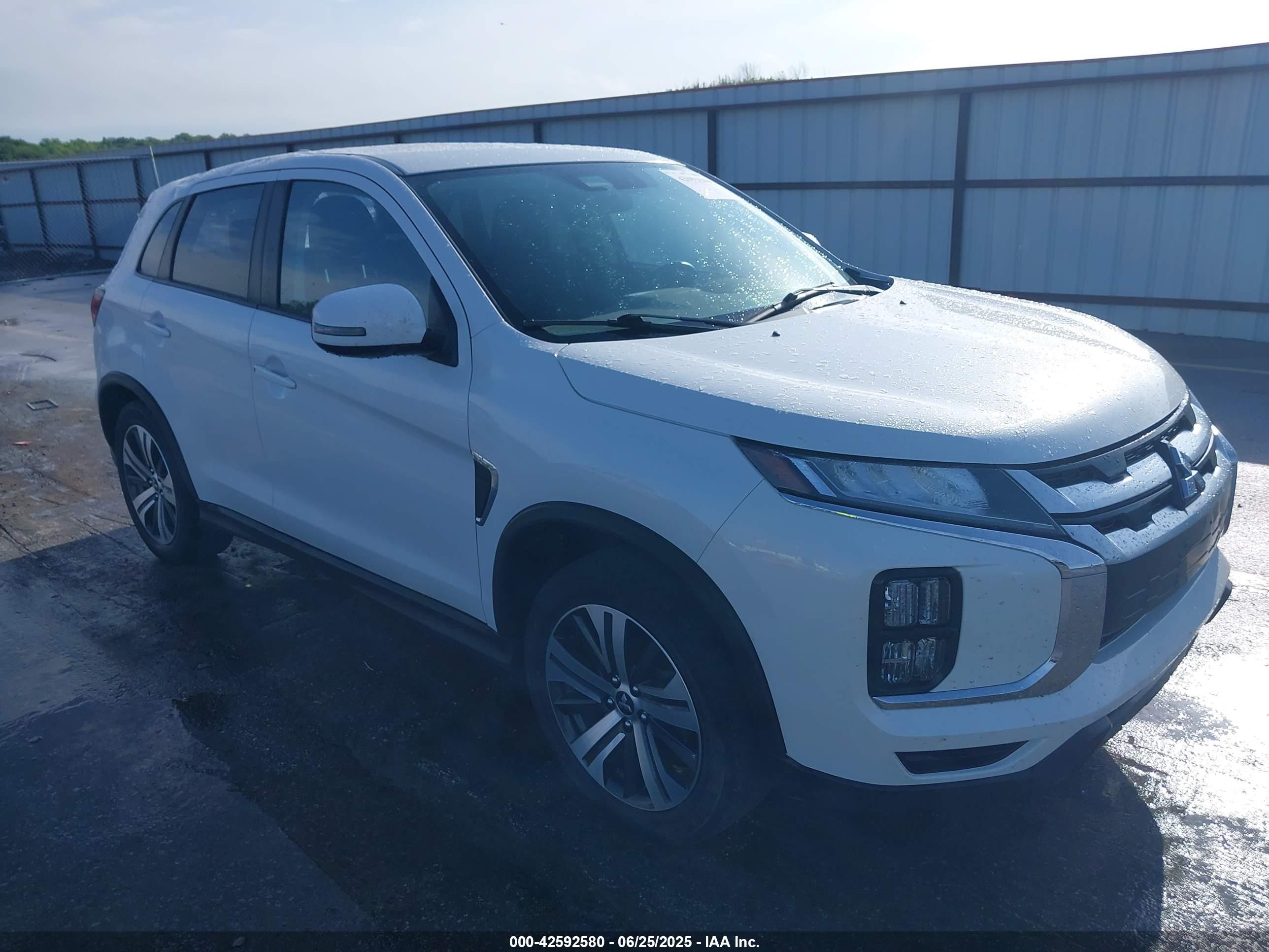 2021 Mitsubishi Outlander ES, VIN JA4ARUAU5MU023981 — Storm