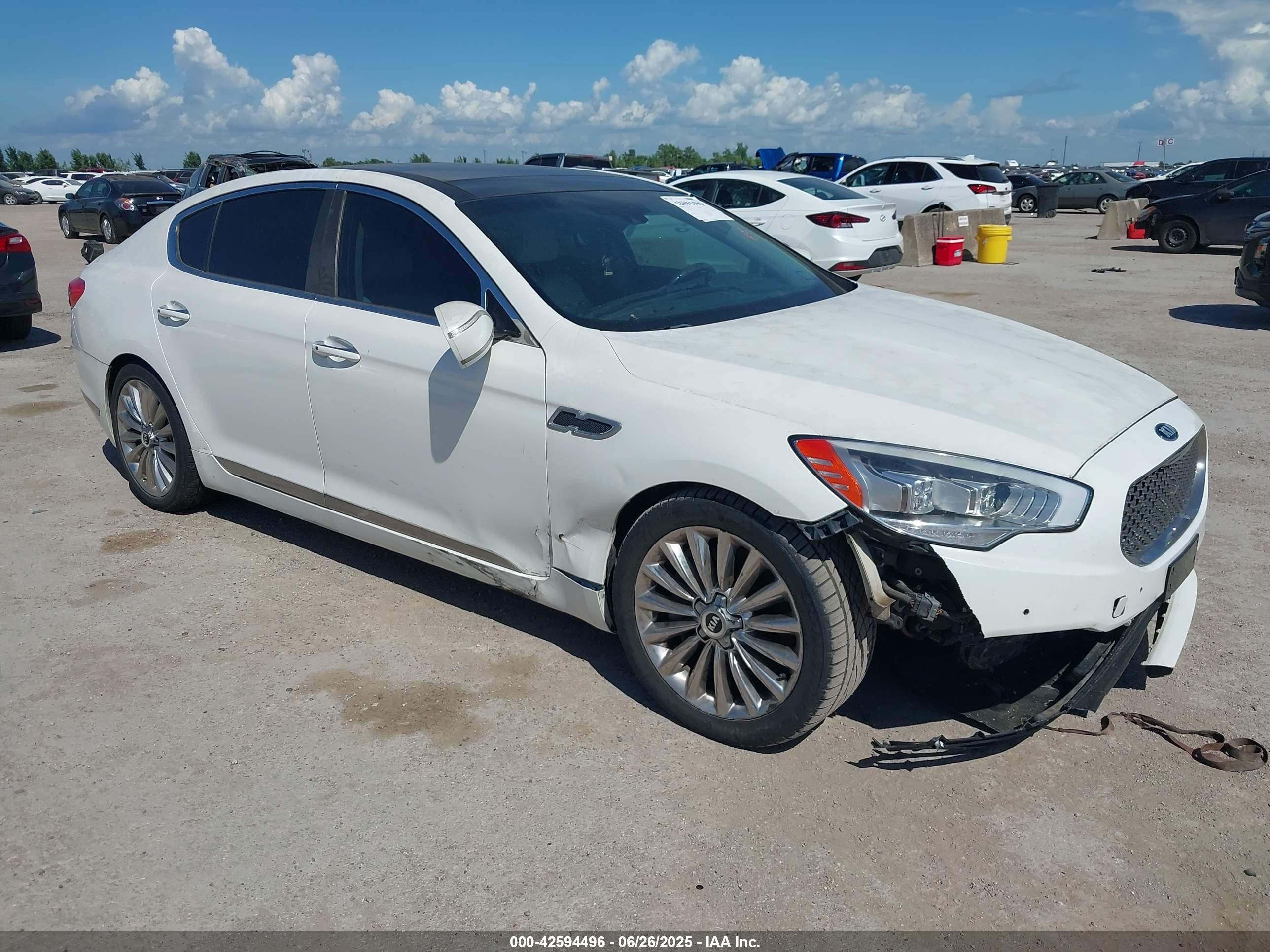 2015 Kia K900 Luxury, VIN KNALW4D49F6019018 — Front end