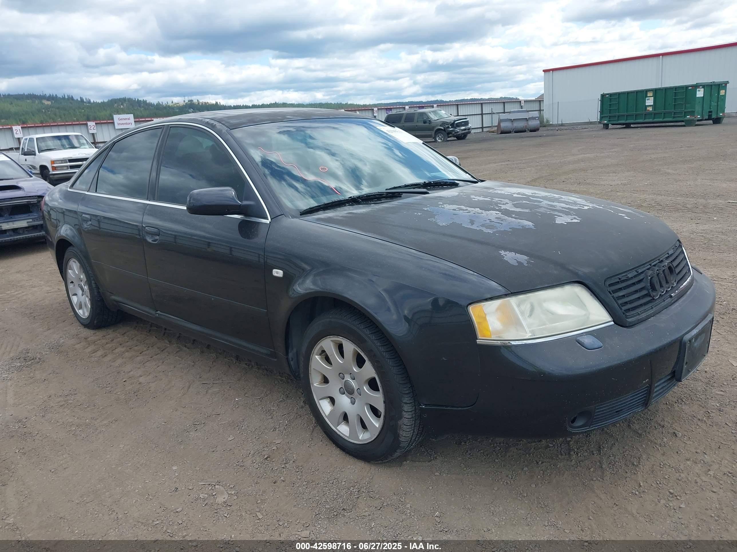2001 Audi A6, VIN WAUBH64B31N140156 — Side