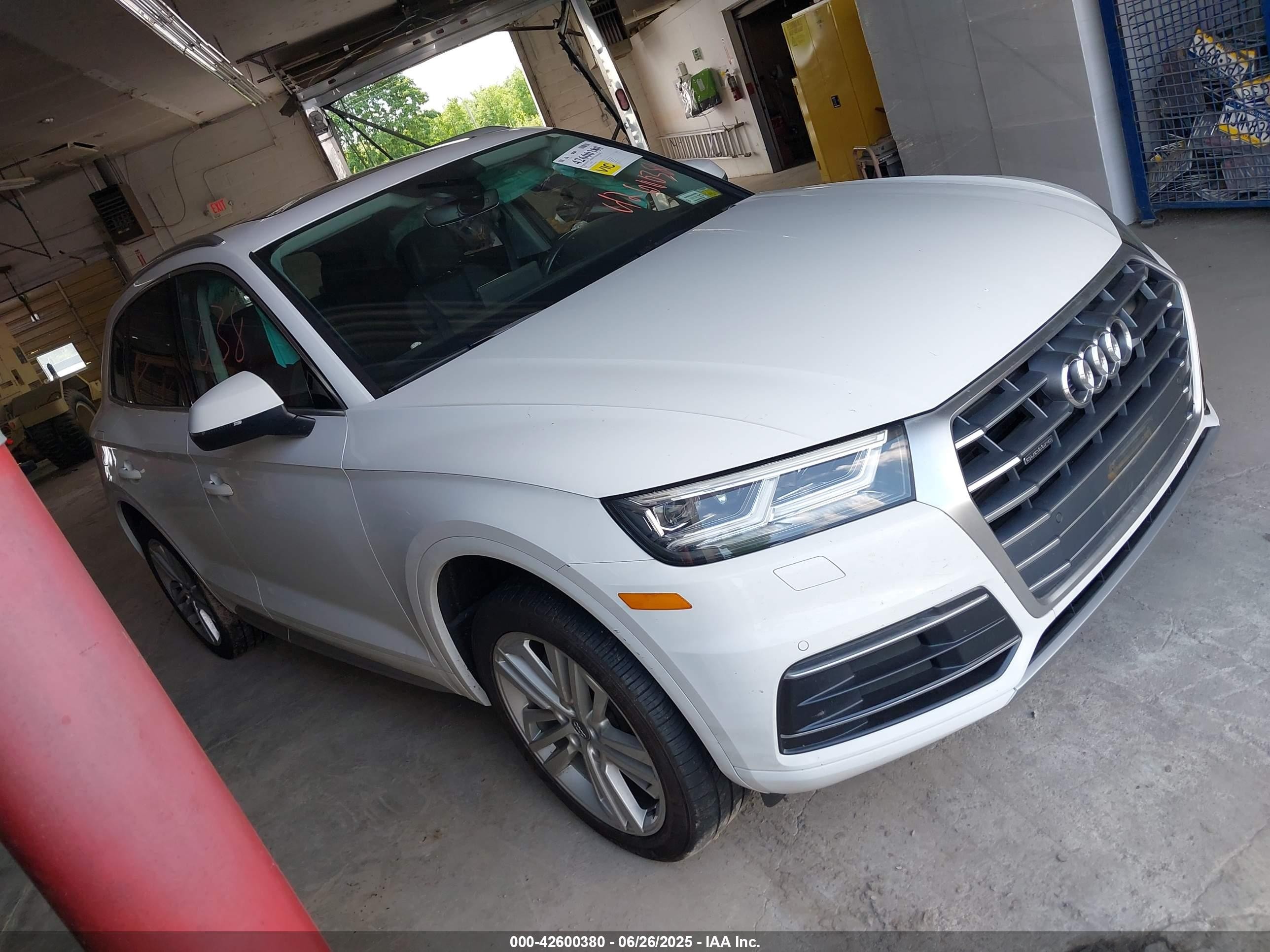 2018 Audi Q5 Premium Plus, VIN WA1BNAFY1J2207395 — Side