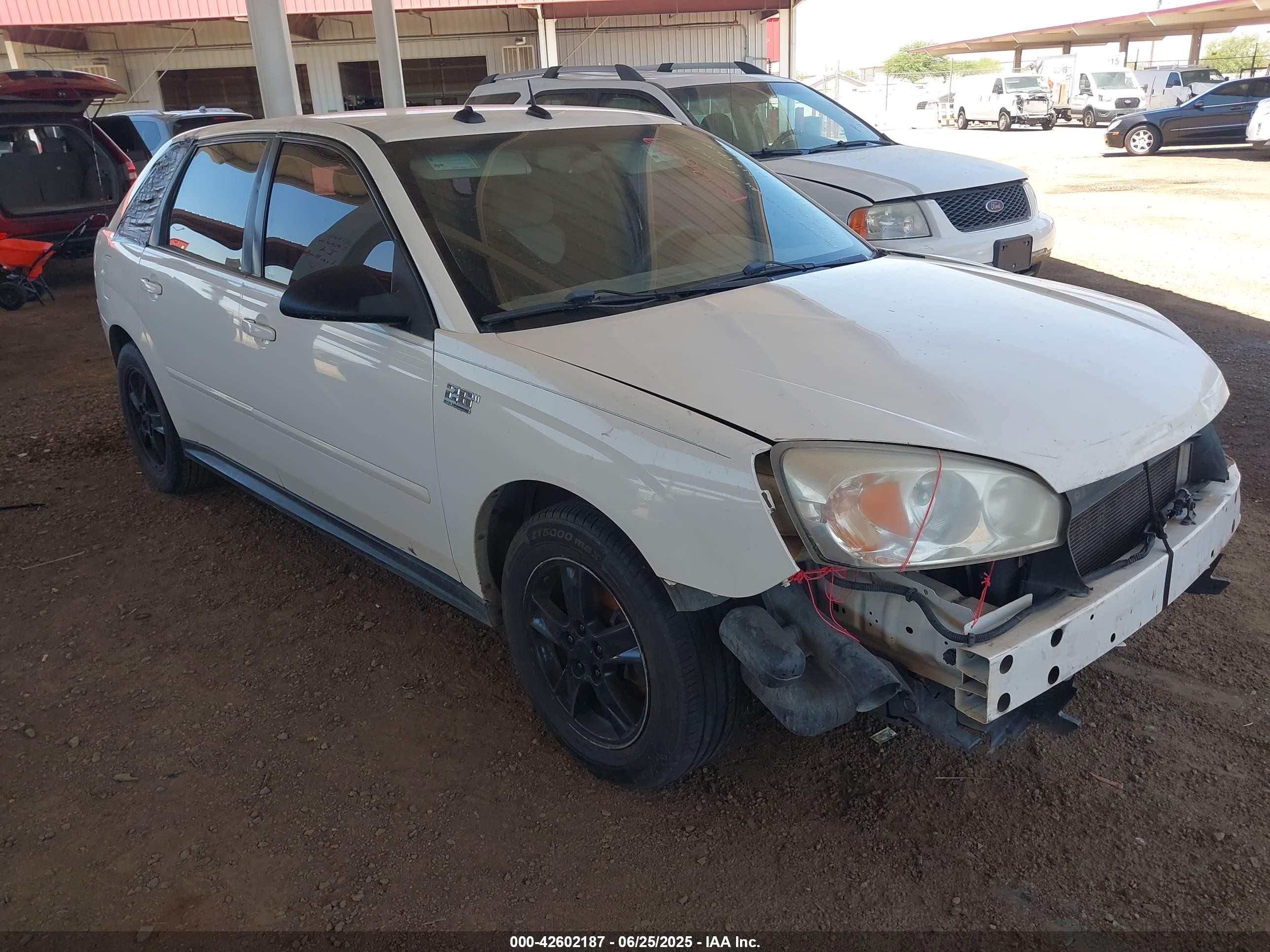 2004 Chevrolet Malibu Maxx LS, VIN 1G1ZT64824F158689 — Front end