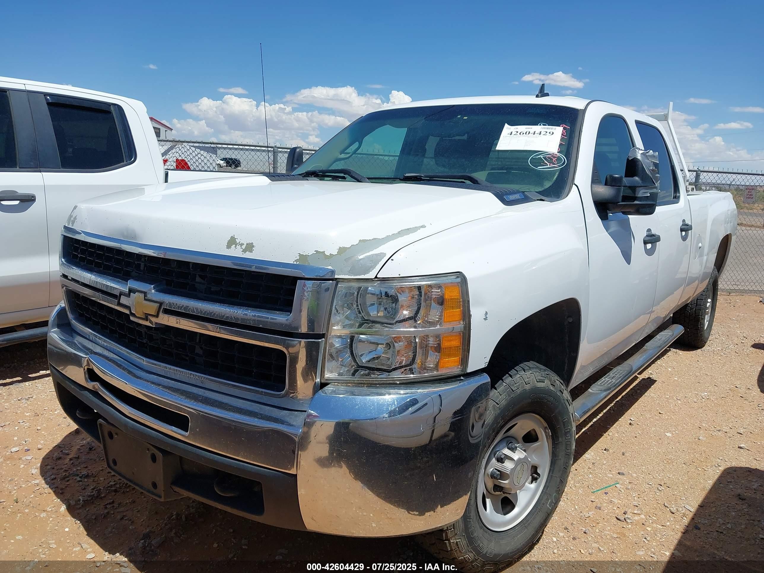 2010 Chevrolet Silverado 3500HD, VIN 1GC4CZBG6AF156632 — All over