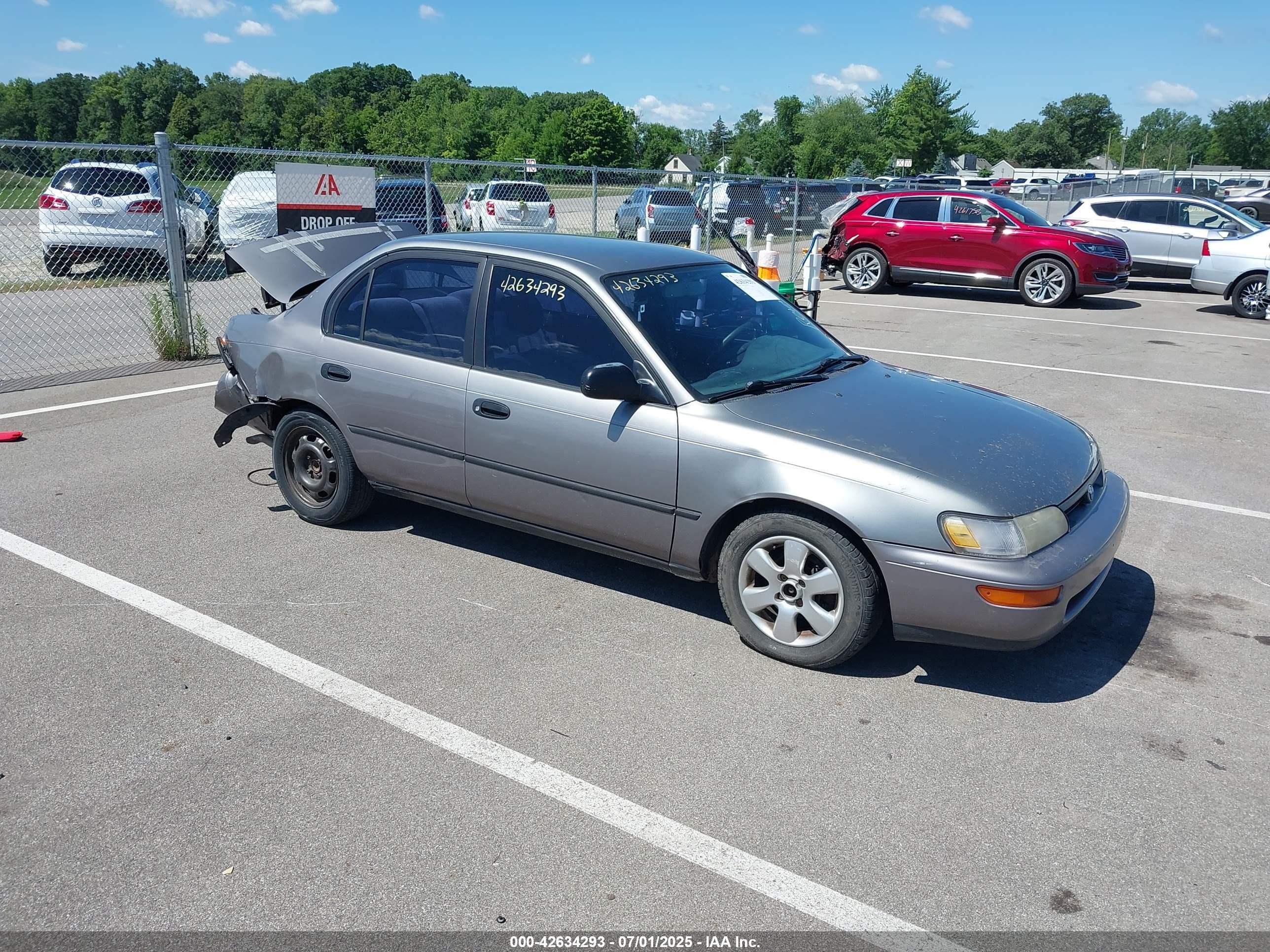1995 Toyota Corolla DX, VIN 2T1AE09B3SC102007 — Rear end