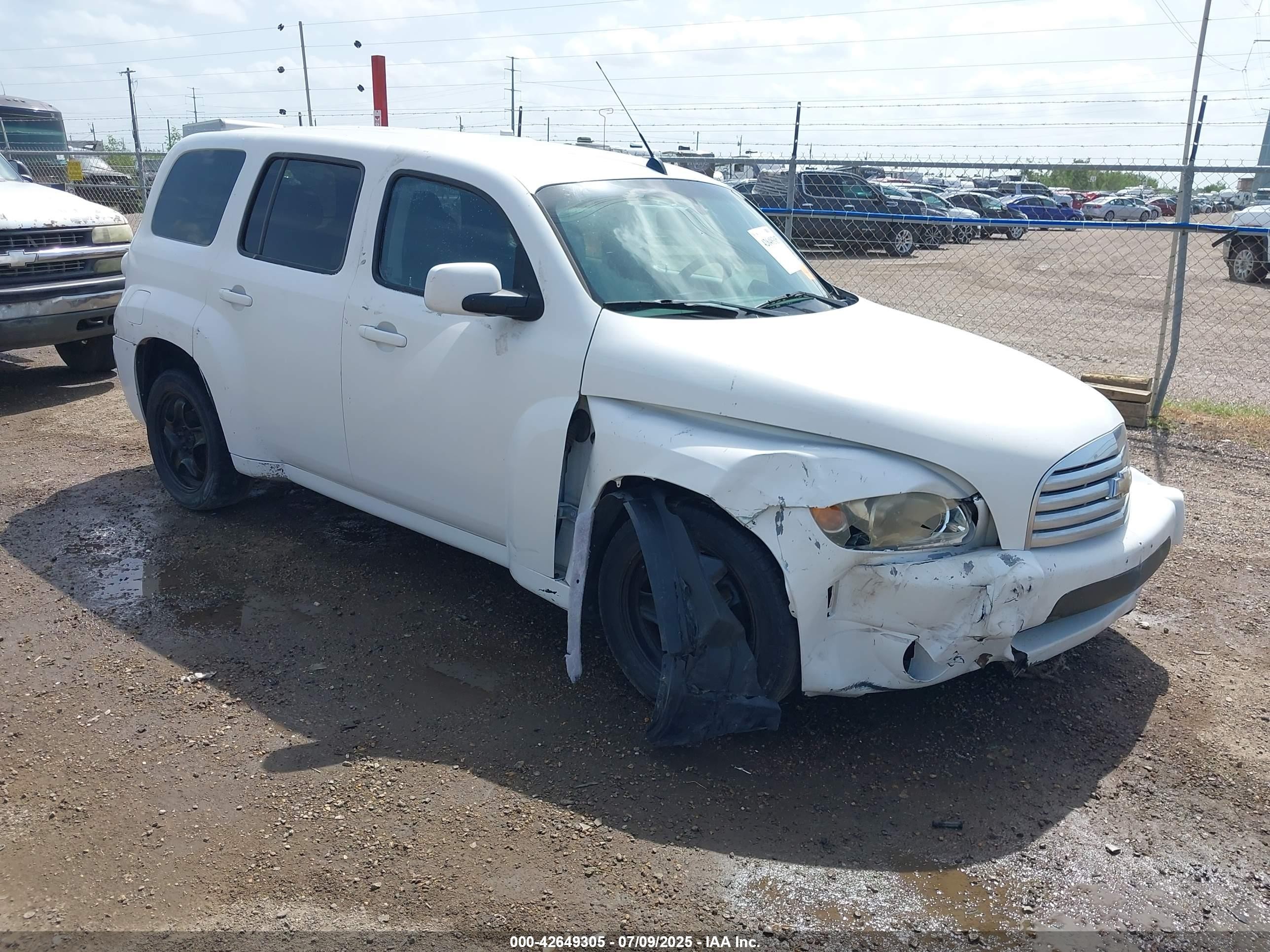 2011 Chevrolet HHR 1LT, VIN 3GNBABFU7BS587828 — Front end