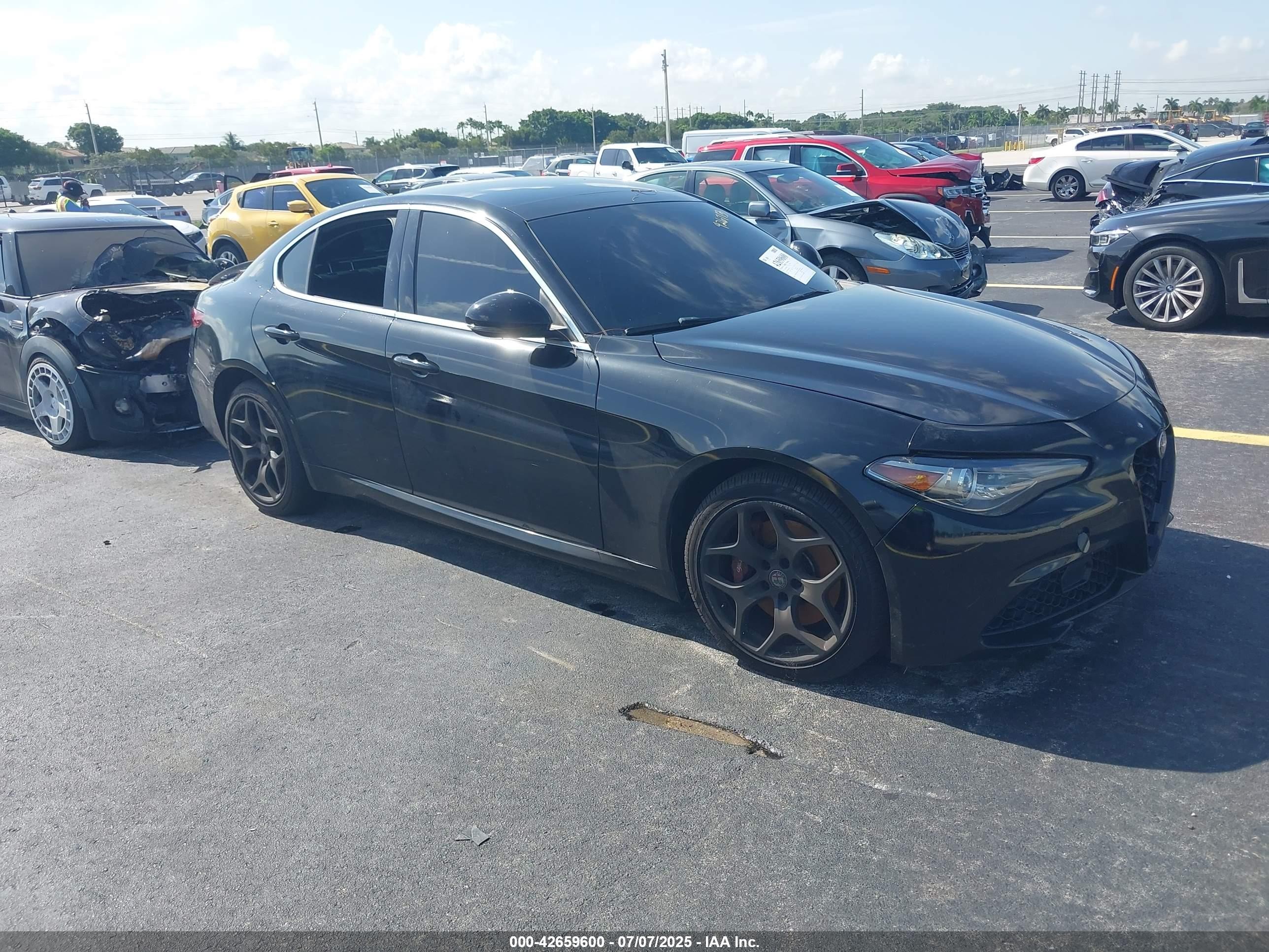 2019 Alfa Romeo Giulia Sport, VIN ZARFANAN8K7620383 — После угона