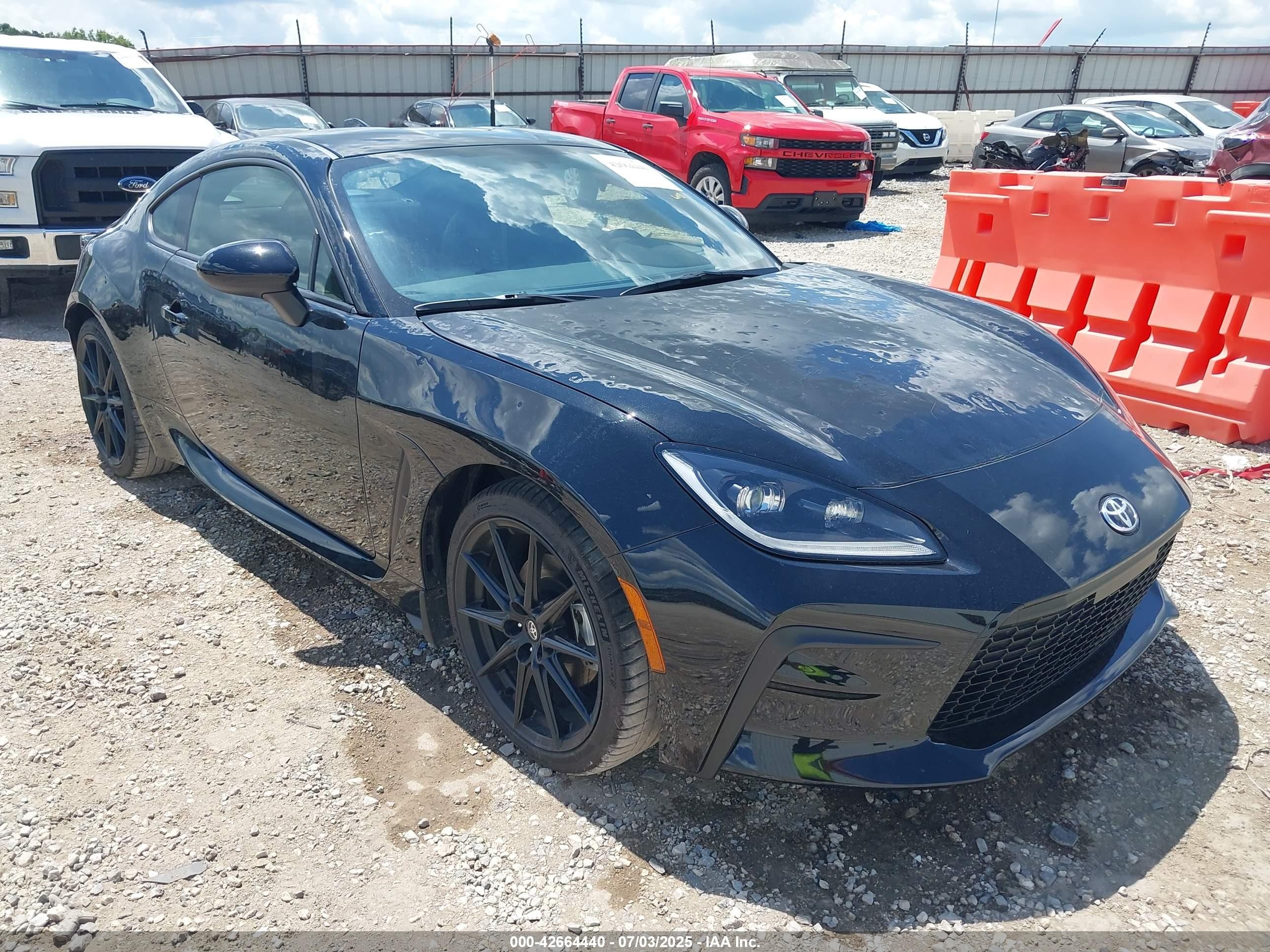 2025 Toyota 86 Premium, VIN JF1ZNBE14S8753661 — Град