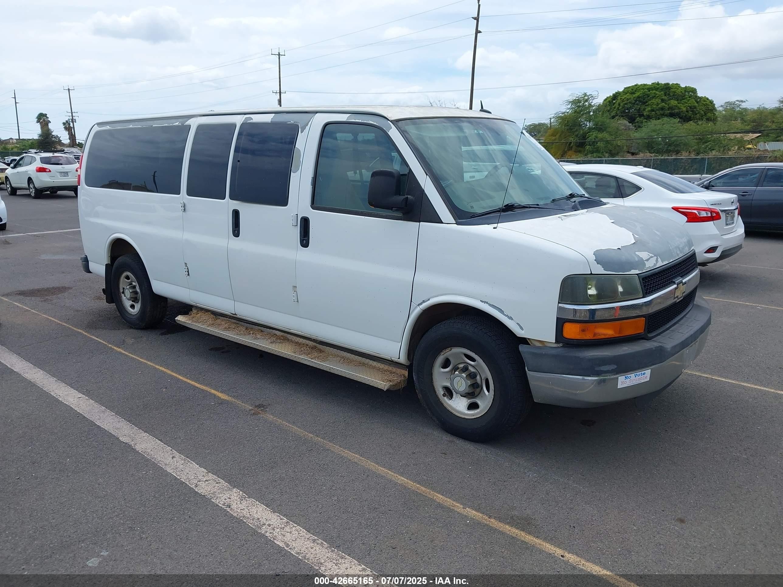 2011 Chevrolet Express 1500, VIN 1GA2G1FG2B1173411 — Normal wear