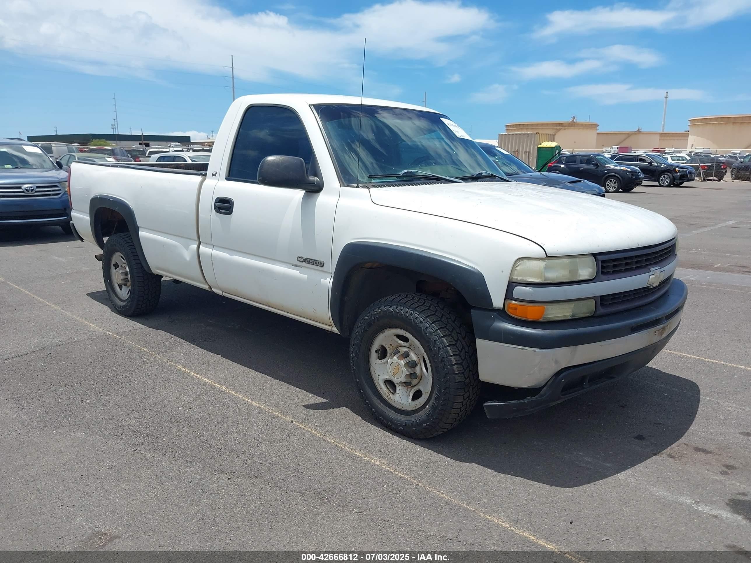 2001 Chevrolet Silverado 2500, VIN 1GCGC24U71Z268779 — All over