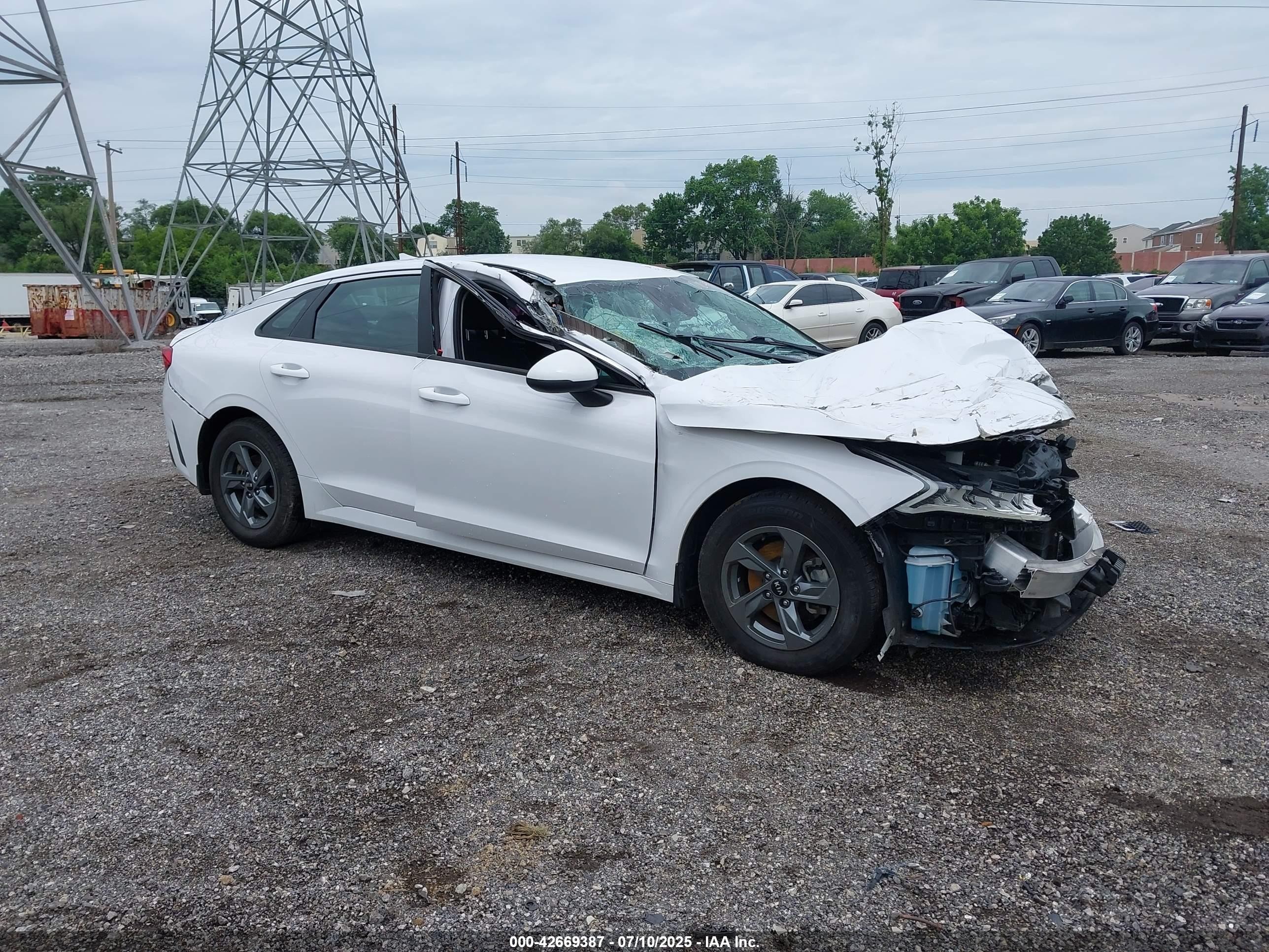 2021 Kia K5 LX, VIN 5XXG24J24MG010793 — Mechanical