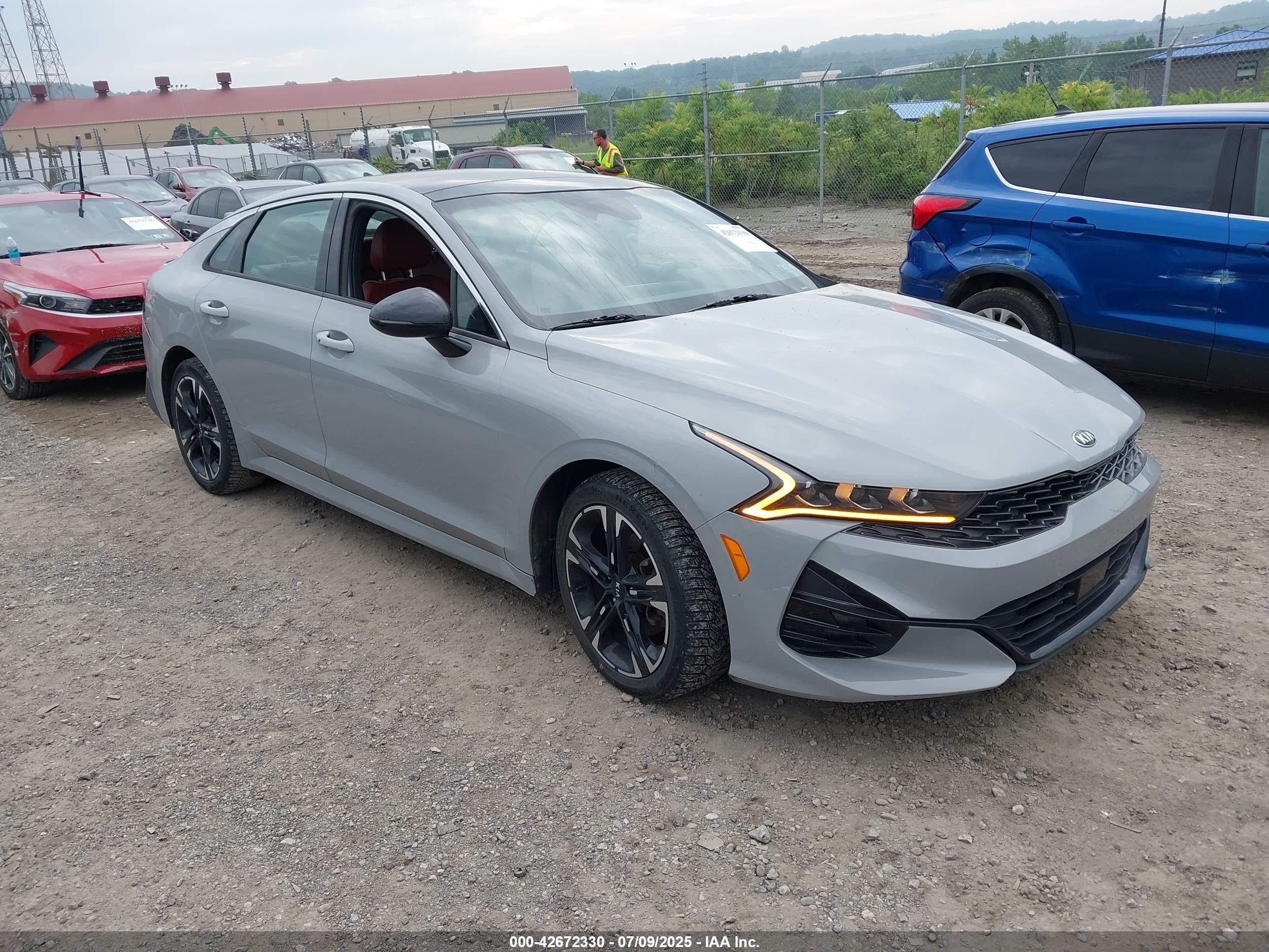 2021 Kia K5 GT-Line, VIN 5XXG64J27MG048409 — Side