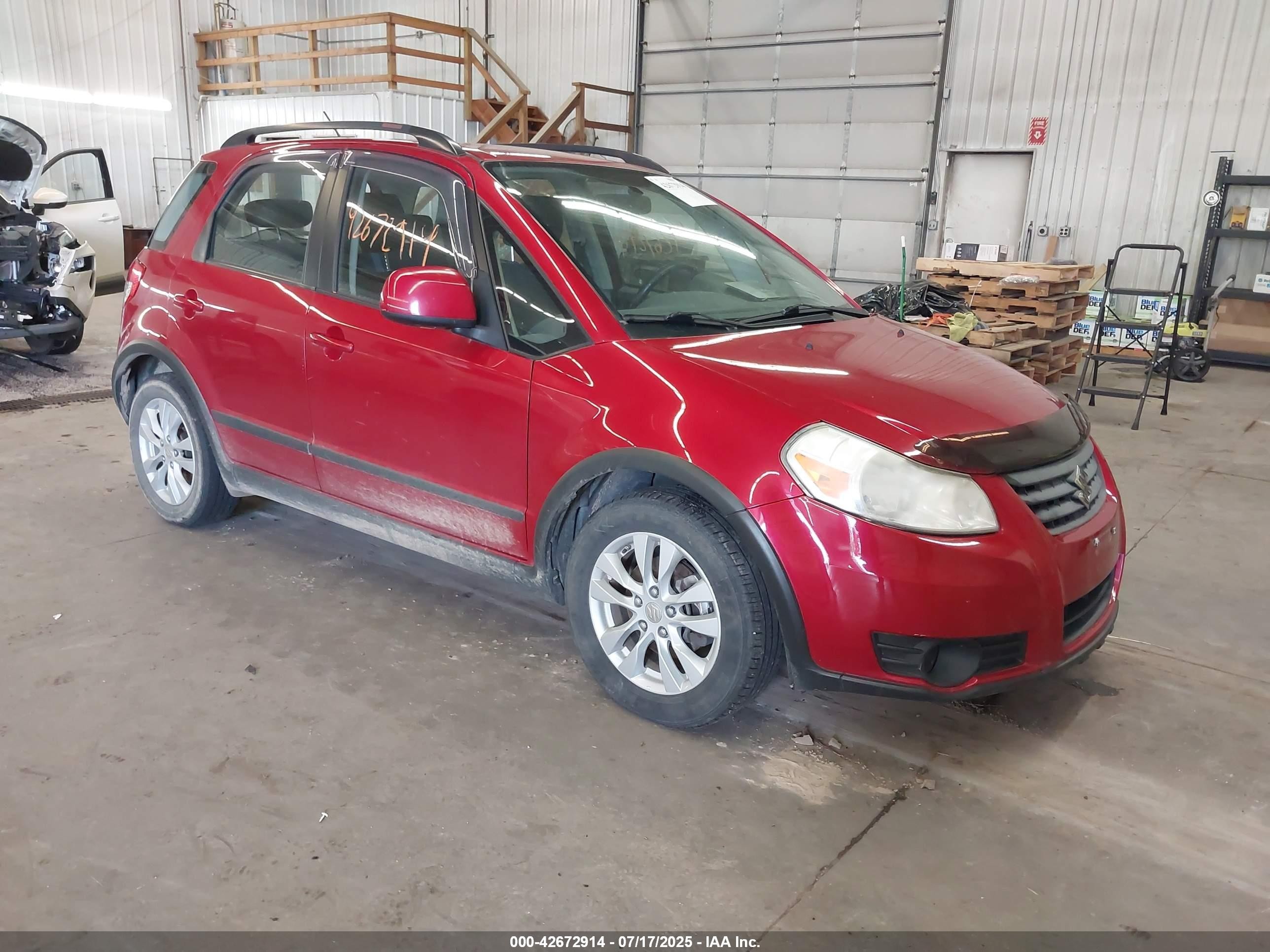 2013 Suzuki SX4 Crossover, VIN JS2YB5A3XD6101056 — Front end