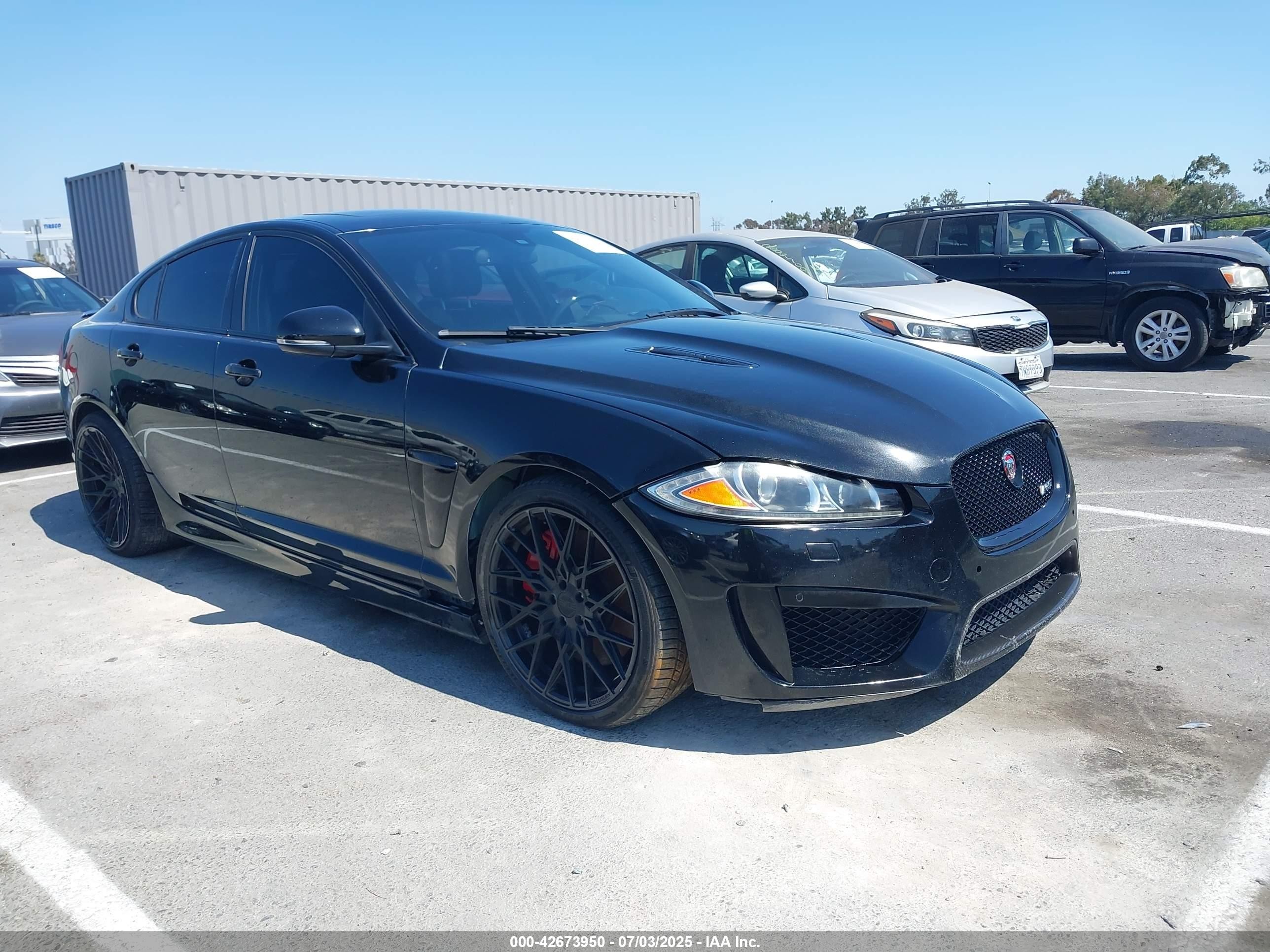 2015 Jaguar XF V8 XFR-S, VIN SAJWA0KZXFMU42872 — Normal wear