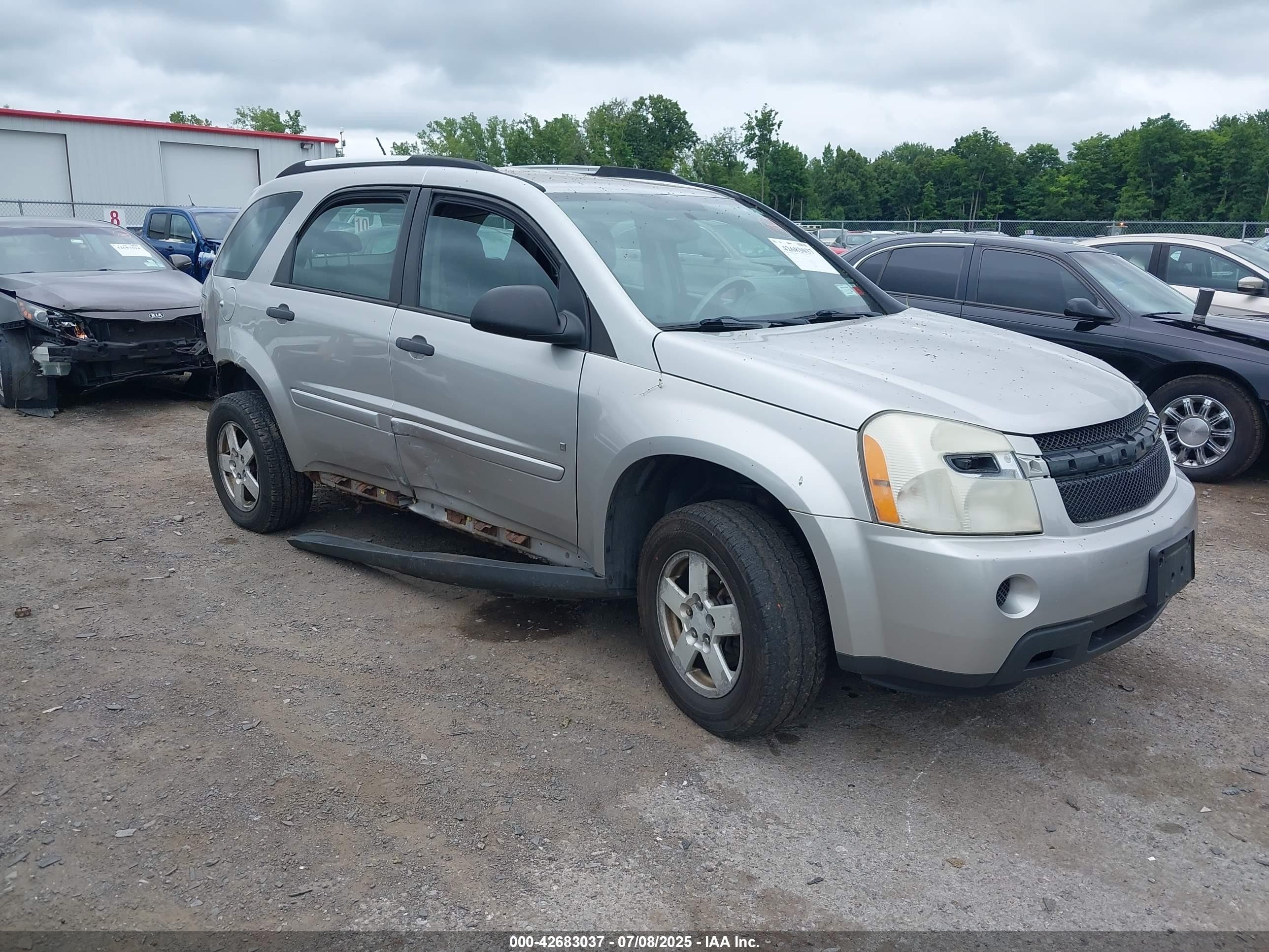 2008 Chevrolet Equinox LS, VIN 2CNDL23F386331397 — Side