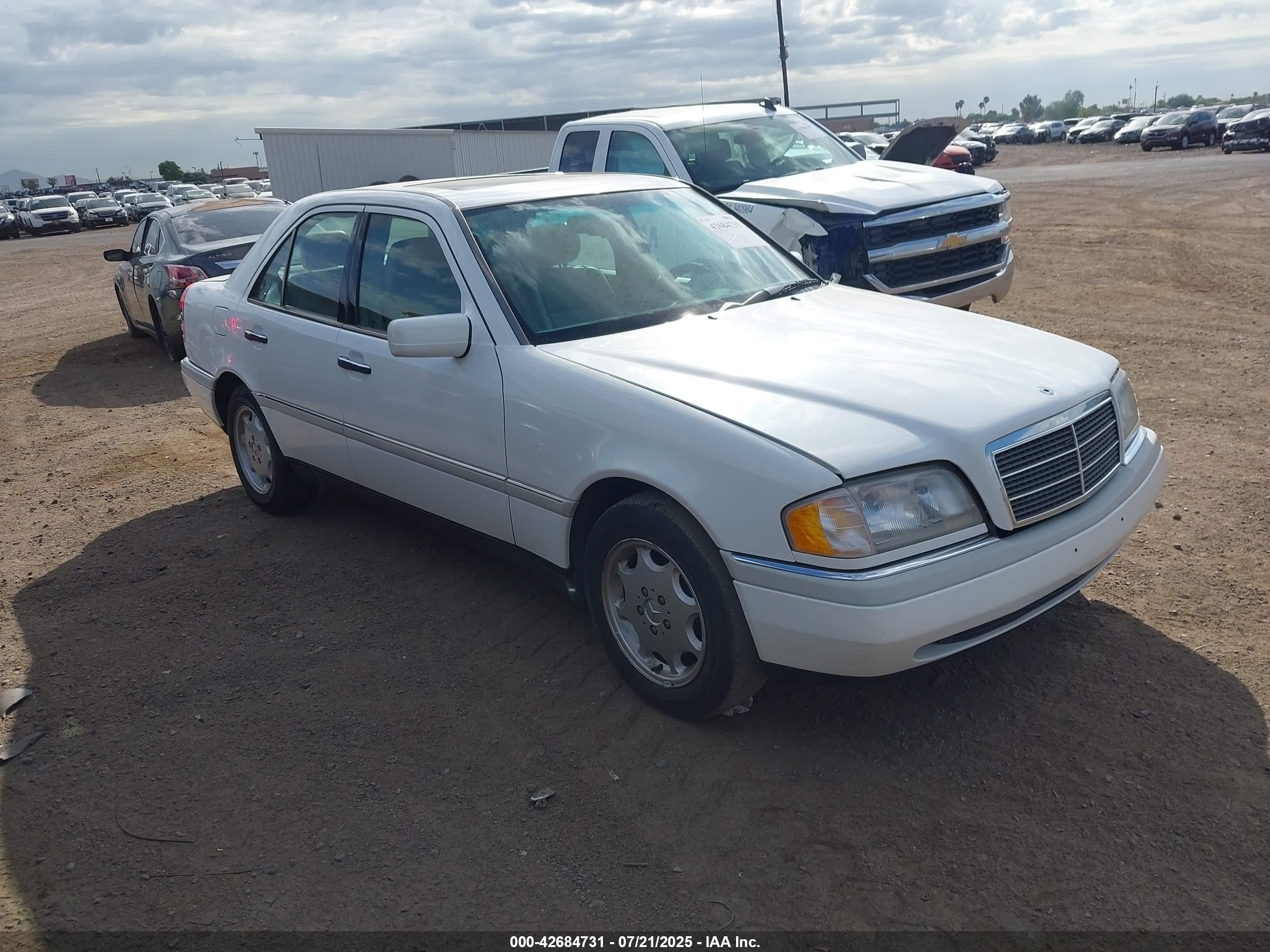 1996 Mercedes-Benz C, VIN WDBHA22EXTF353057 — Normal wear