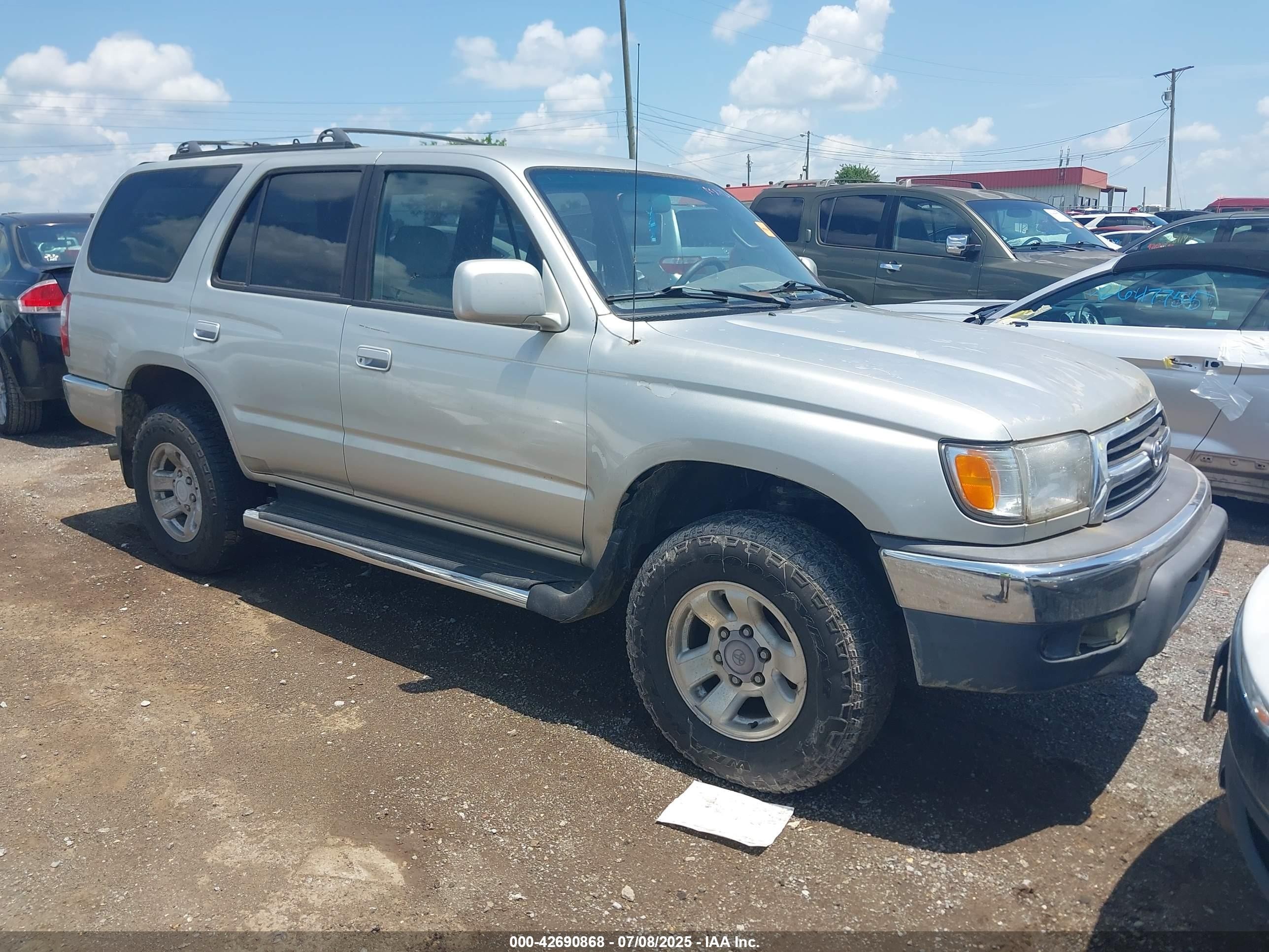 1999 Toyota 4Runner SR5, VIN JT3GN86R4X0109337 — Mechanical