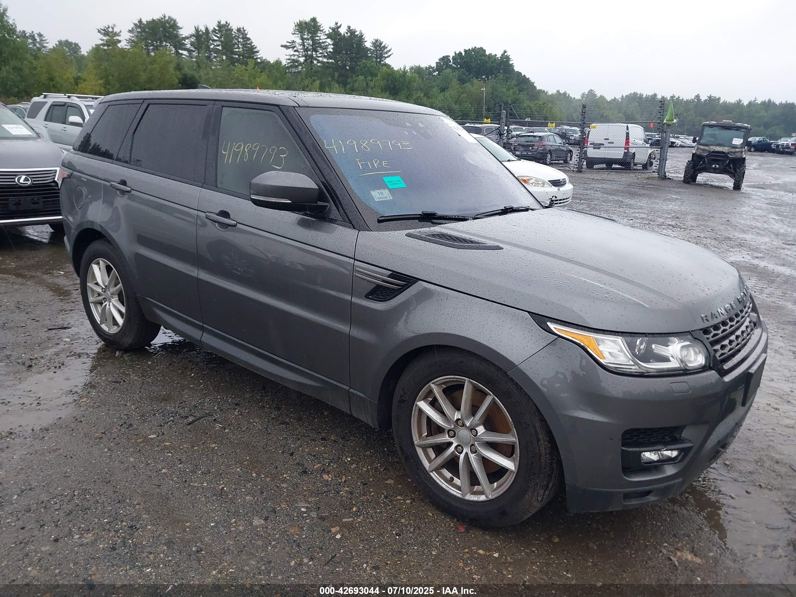 2017 Land Rover Range Rover Sport SE, VIN SALWG2FK8HA127703 — Interior fire